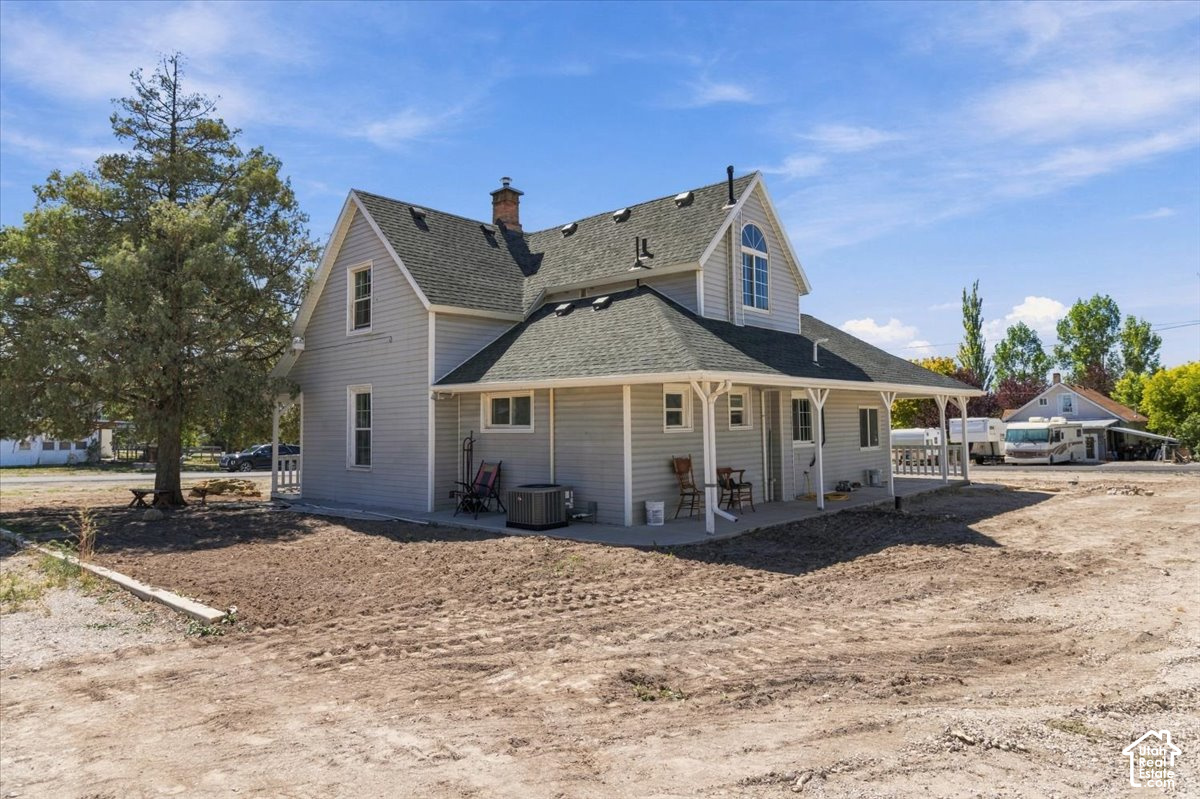 main property photo 28