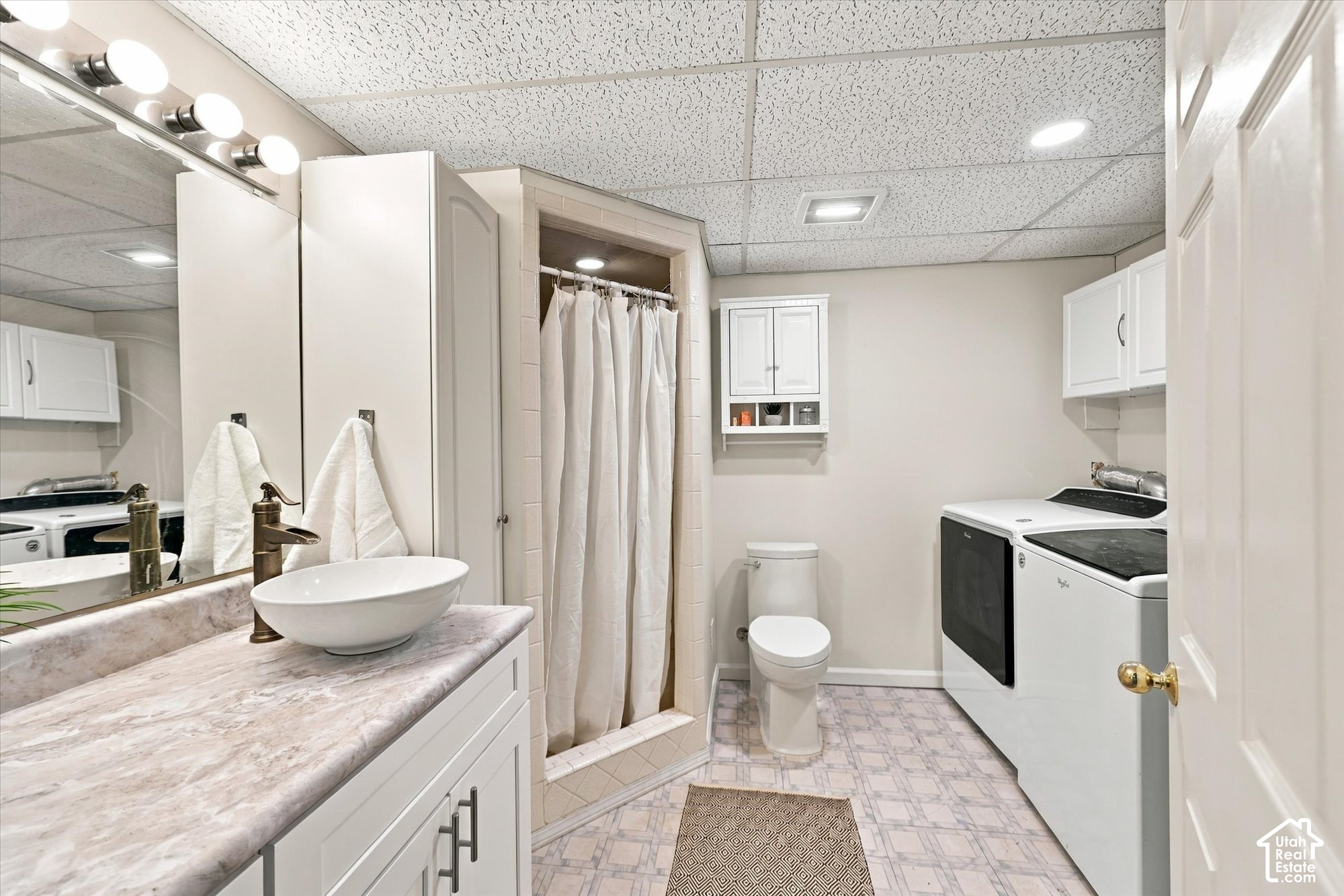 property viewer photo 13