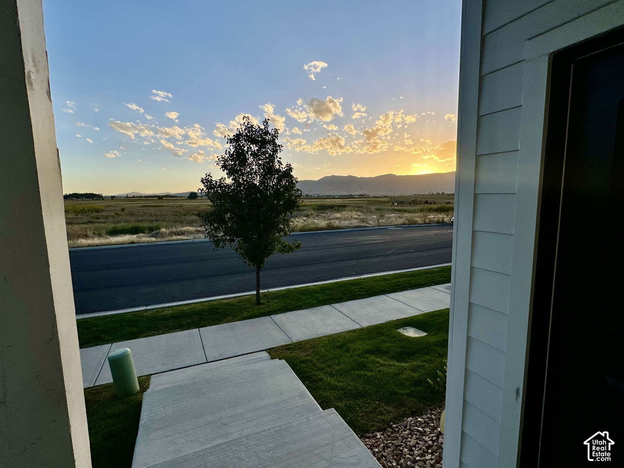 main property photo 31