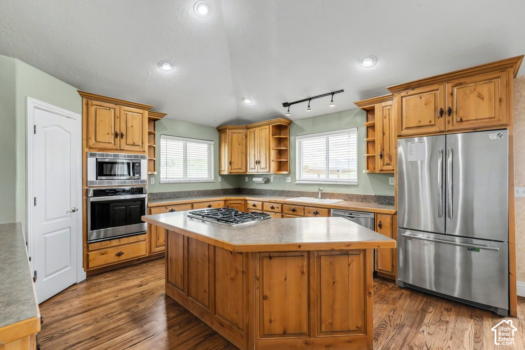 main property photo 19
