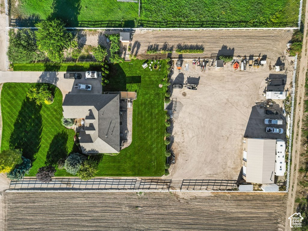 main property photo 68
