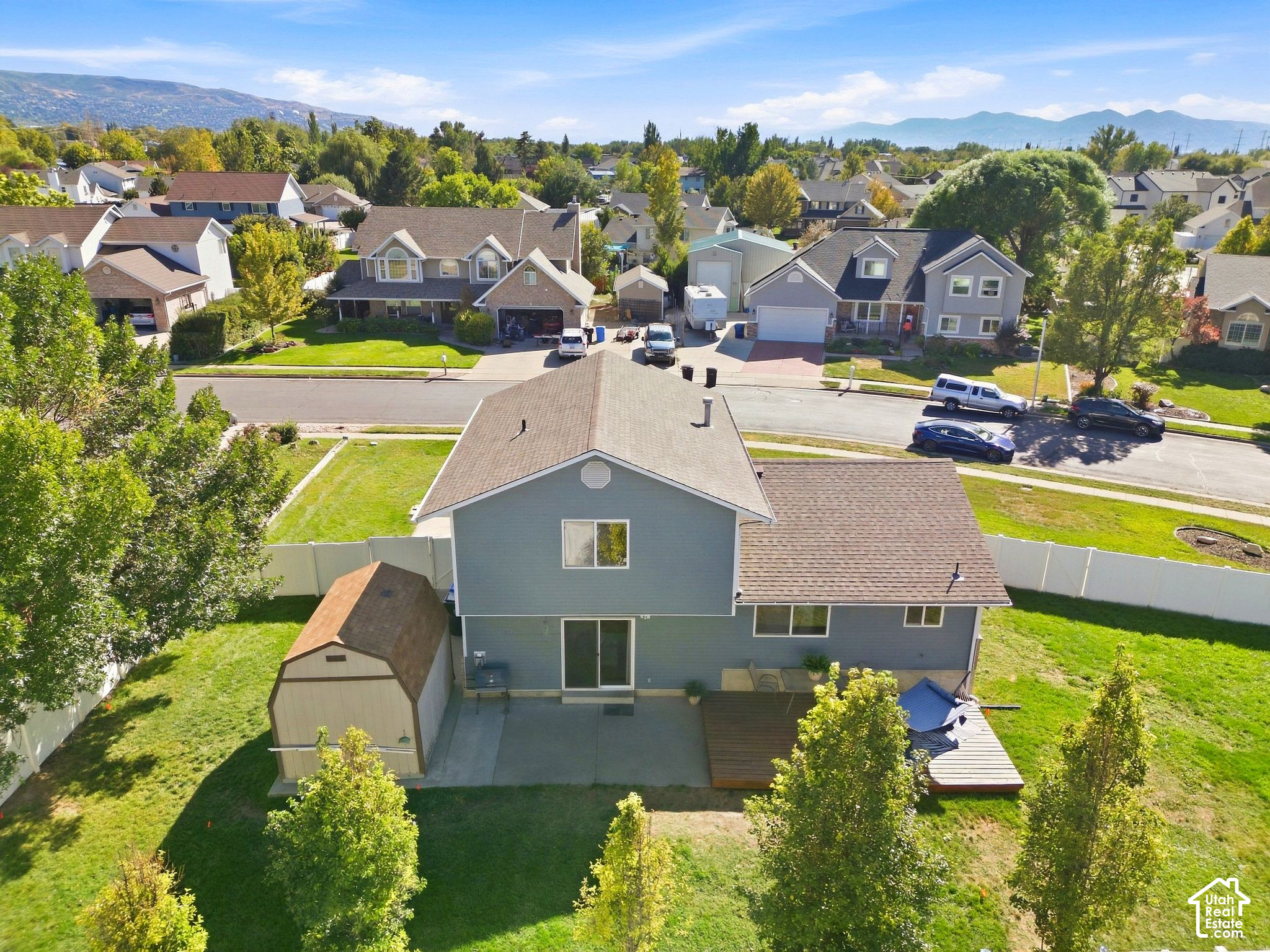 main property photo 34