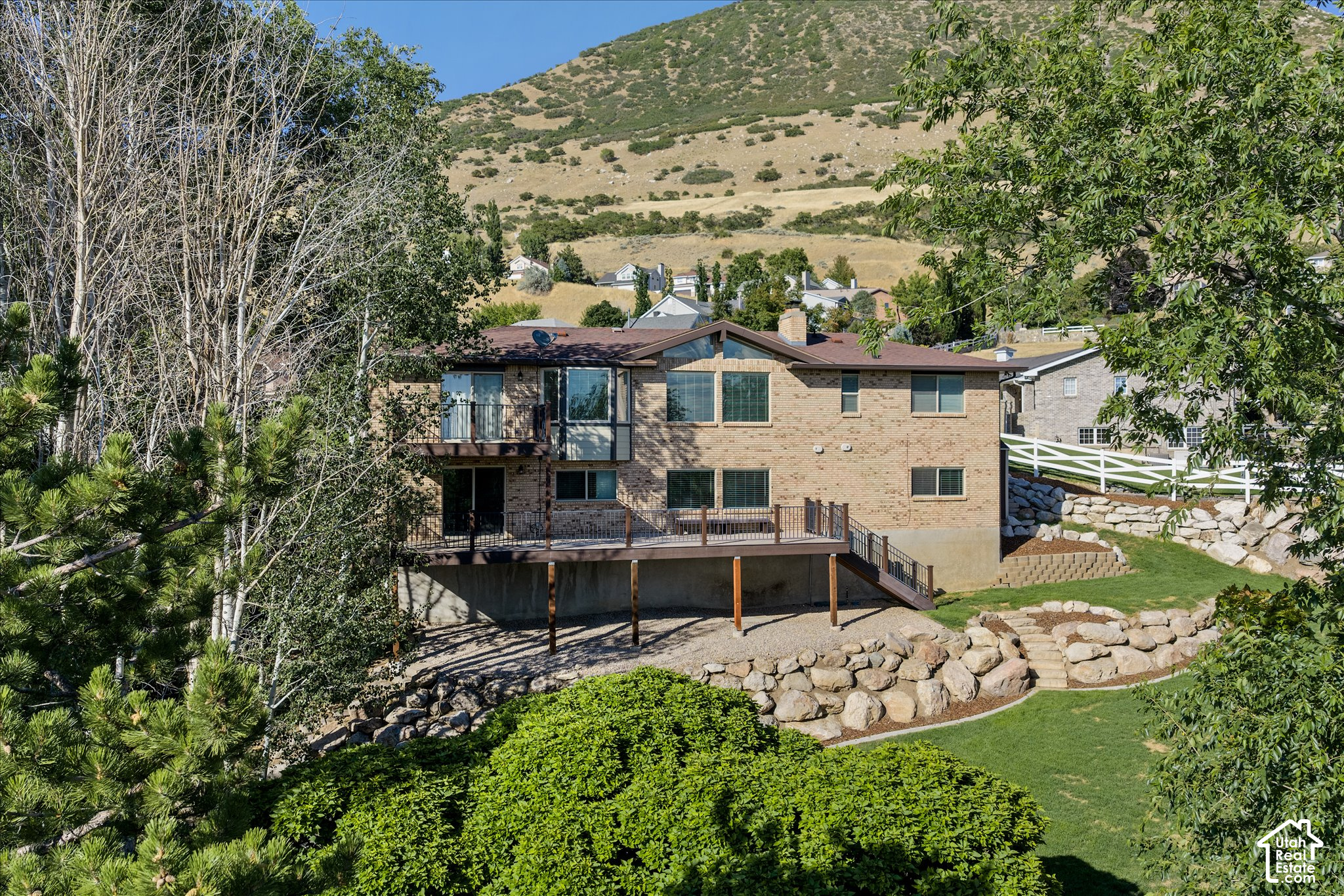 main property photo 88