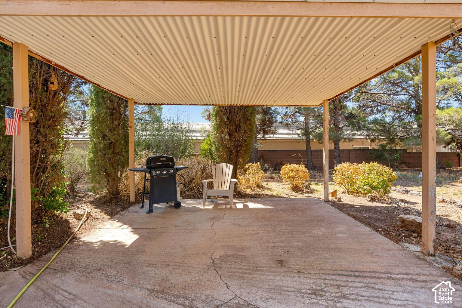 main property photo 21