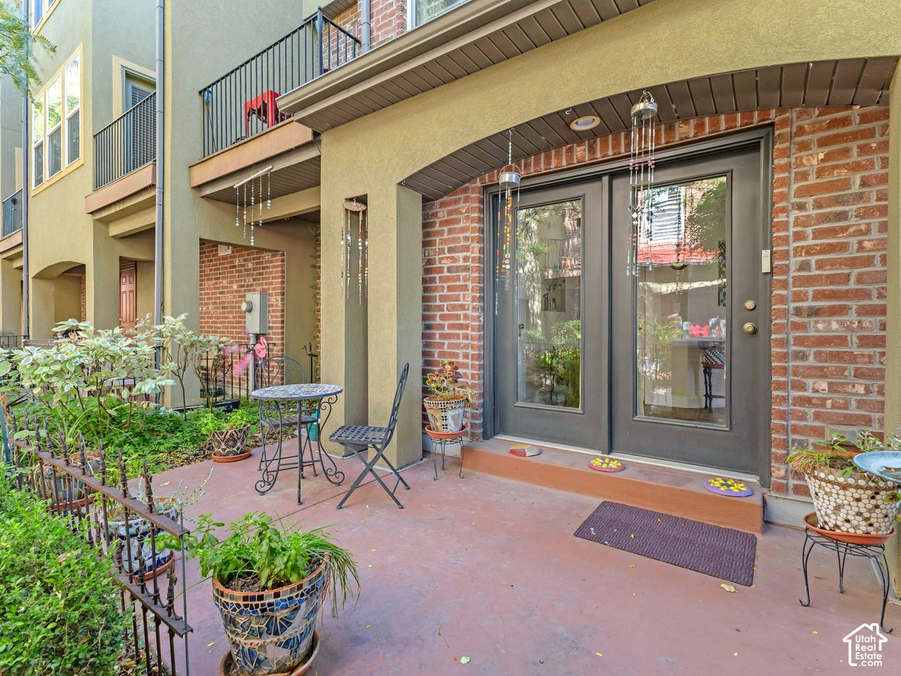 main property photo 31