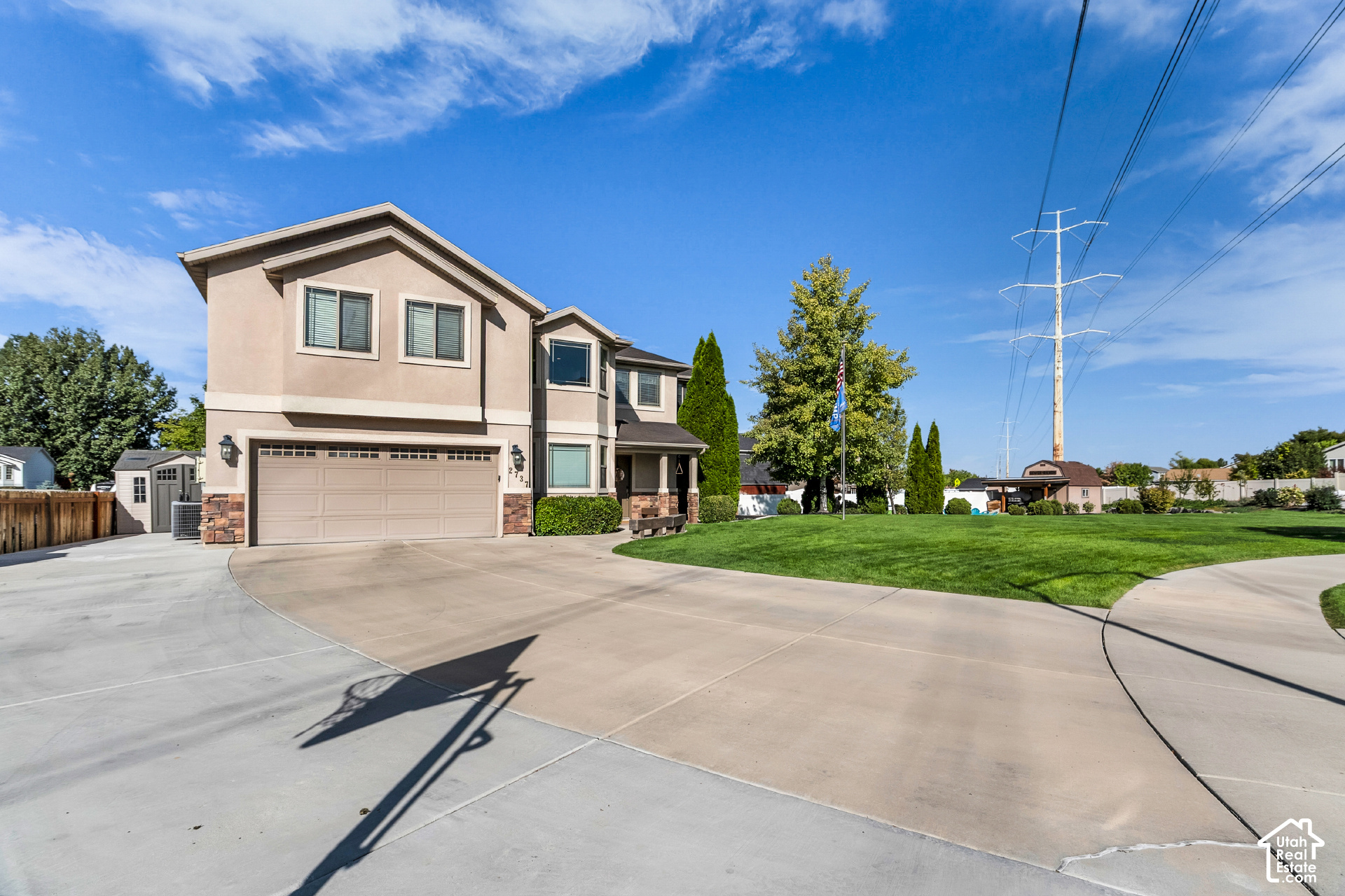 main property photo 15