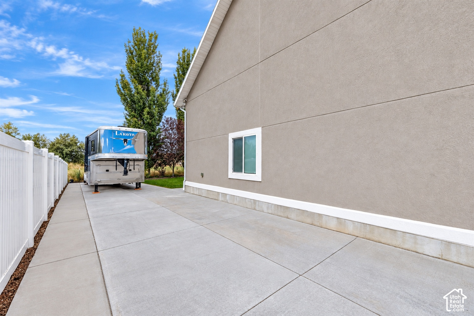 main property photo 58
