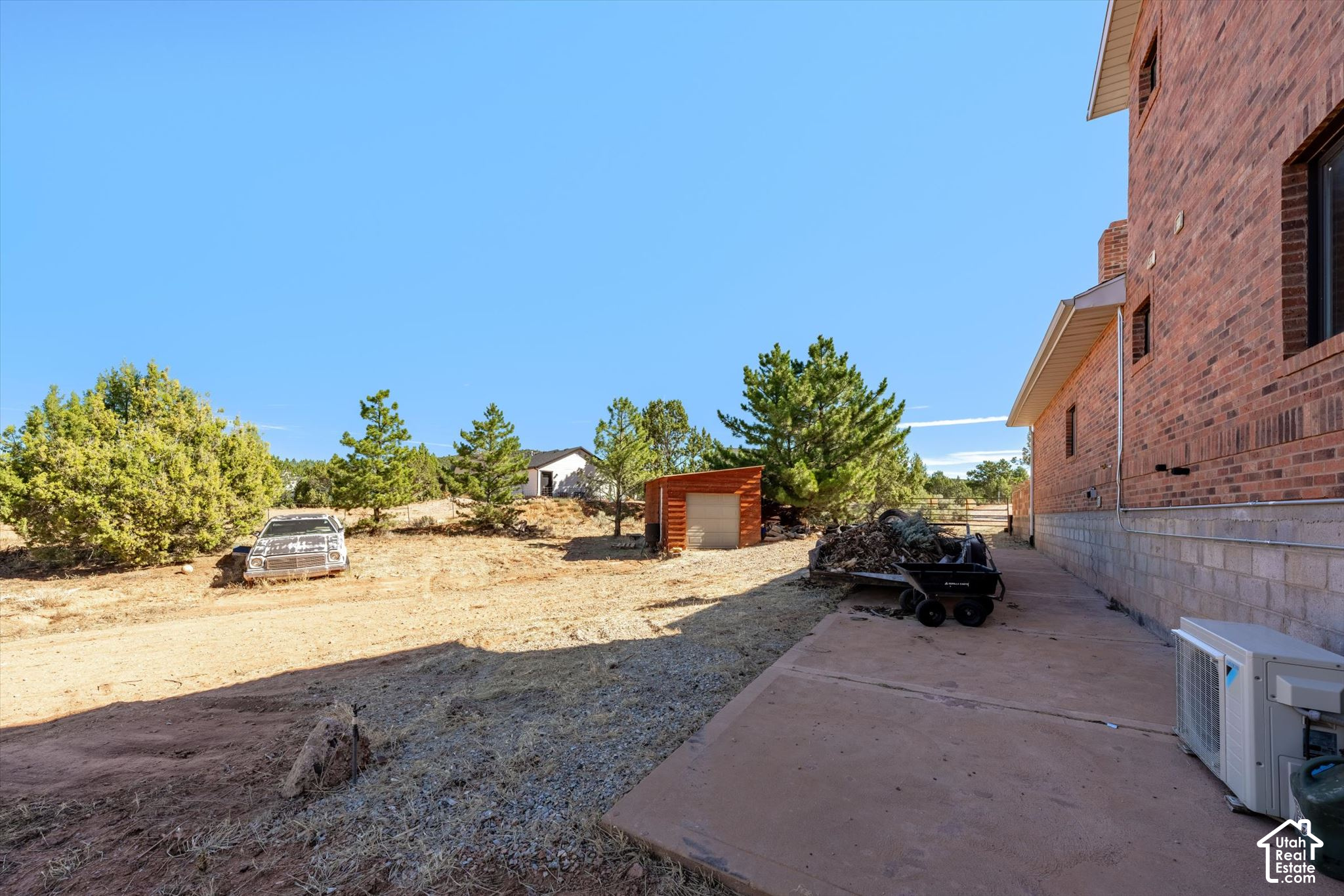 main property photo 12