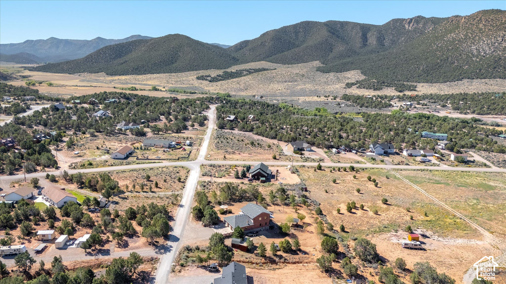 main property photo 75