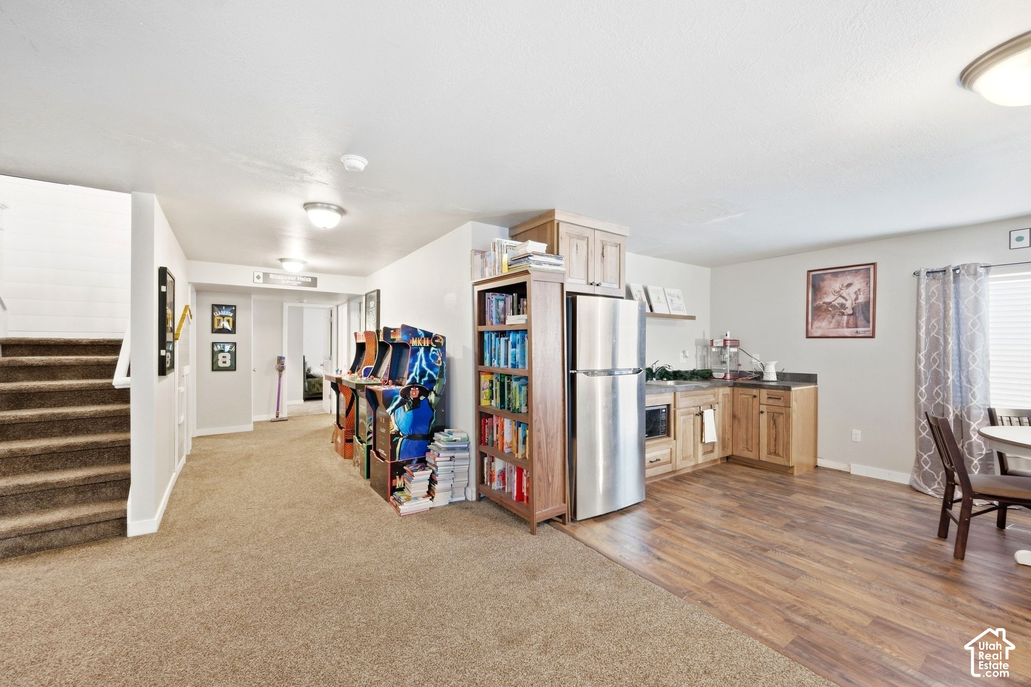 main property photo 24