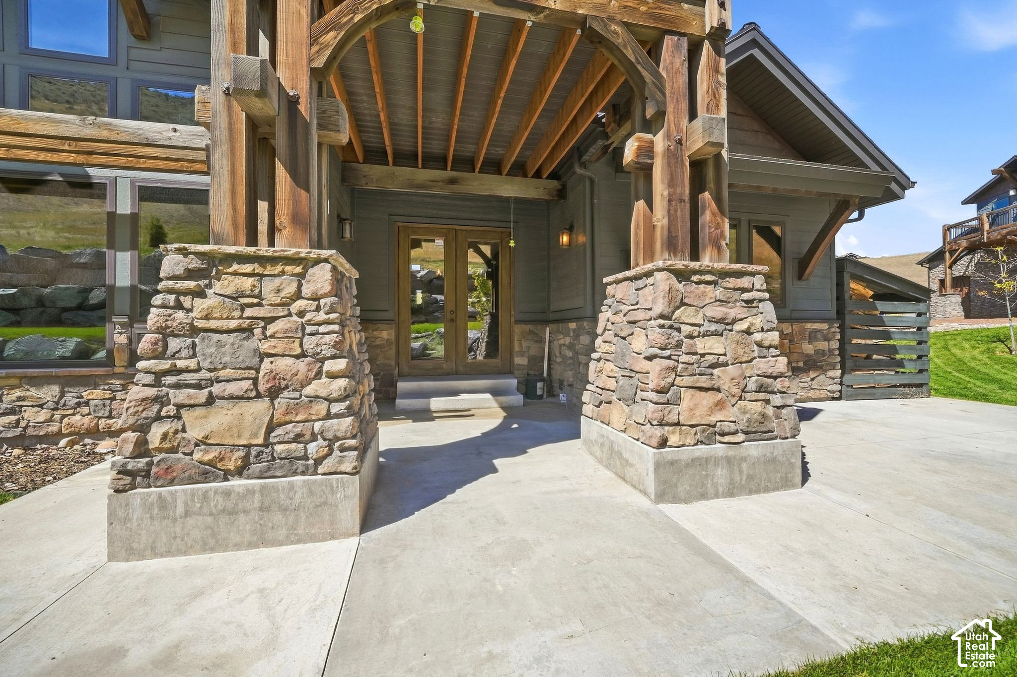 main property photo 58