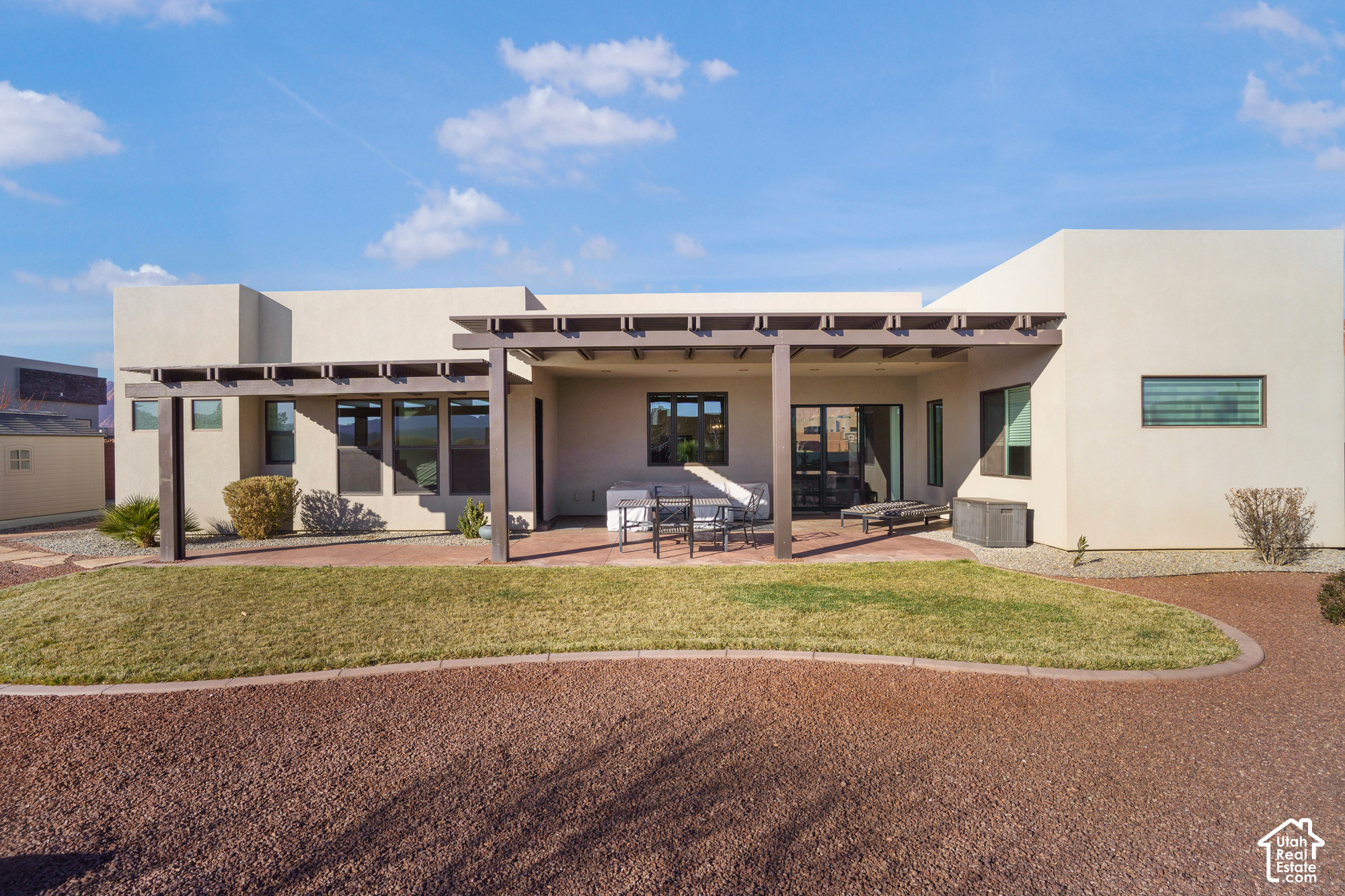 main property photo 26