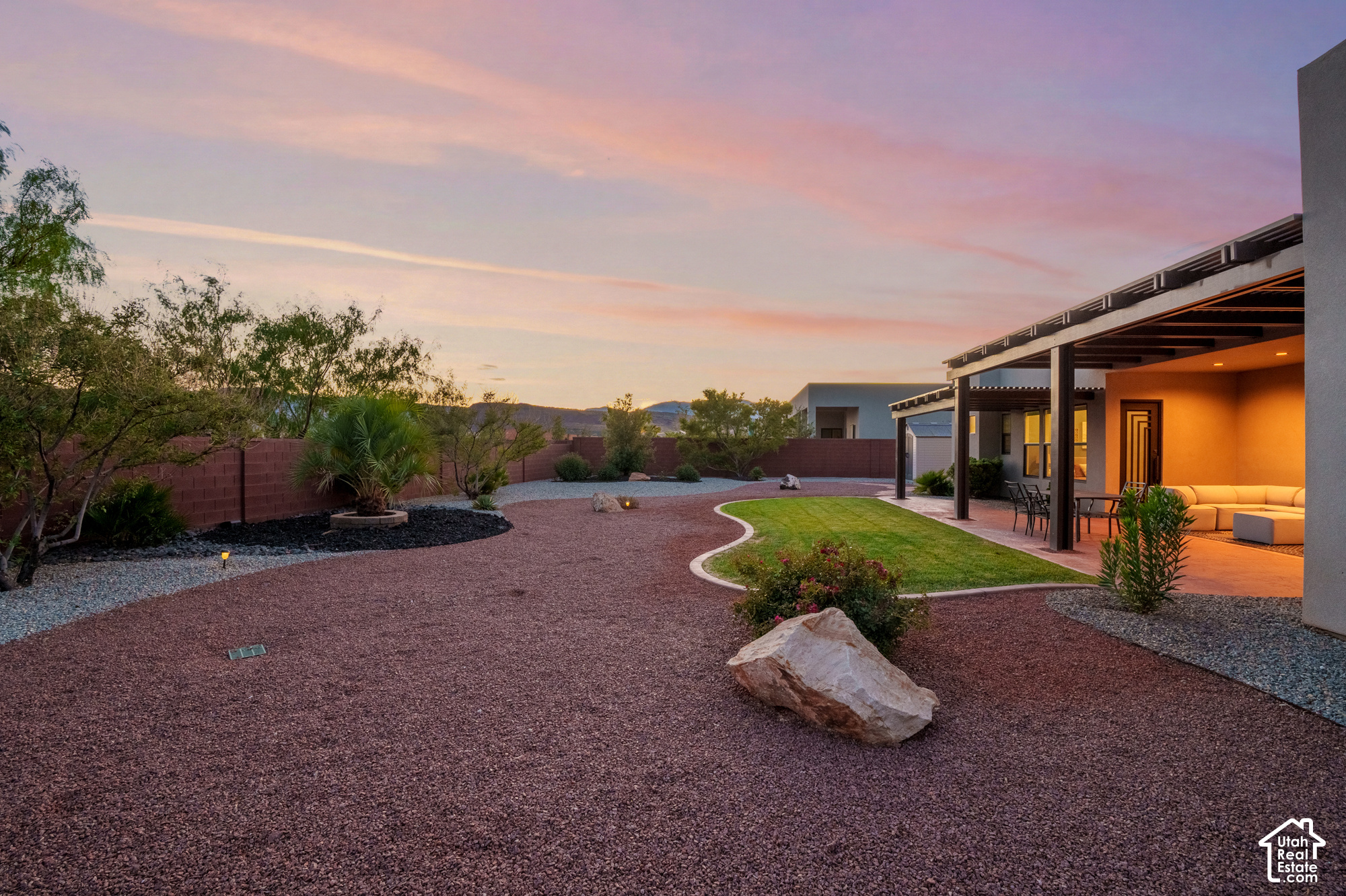 main property photo 45
