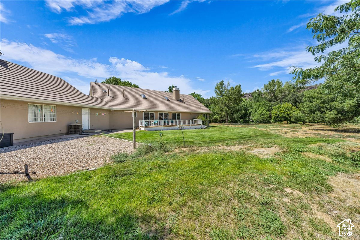 main property photo 3
