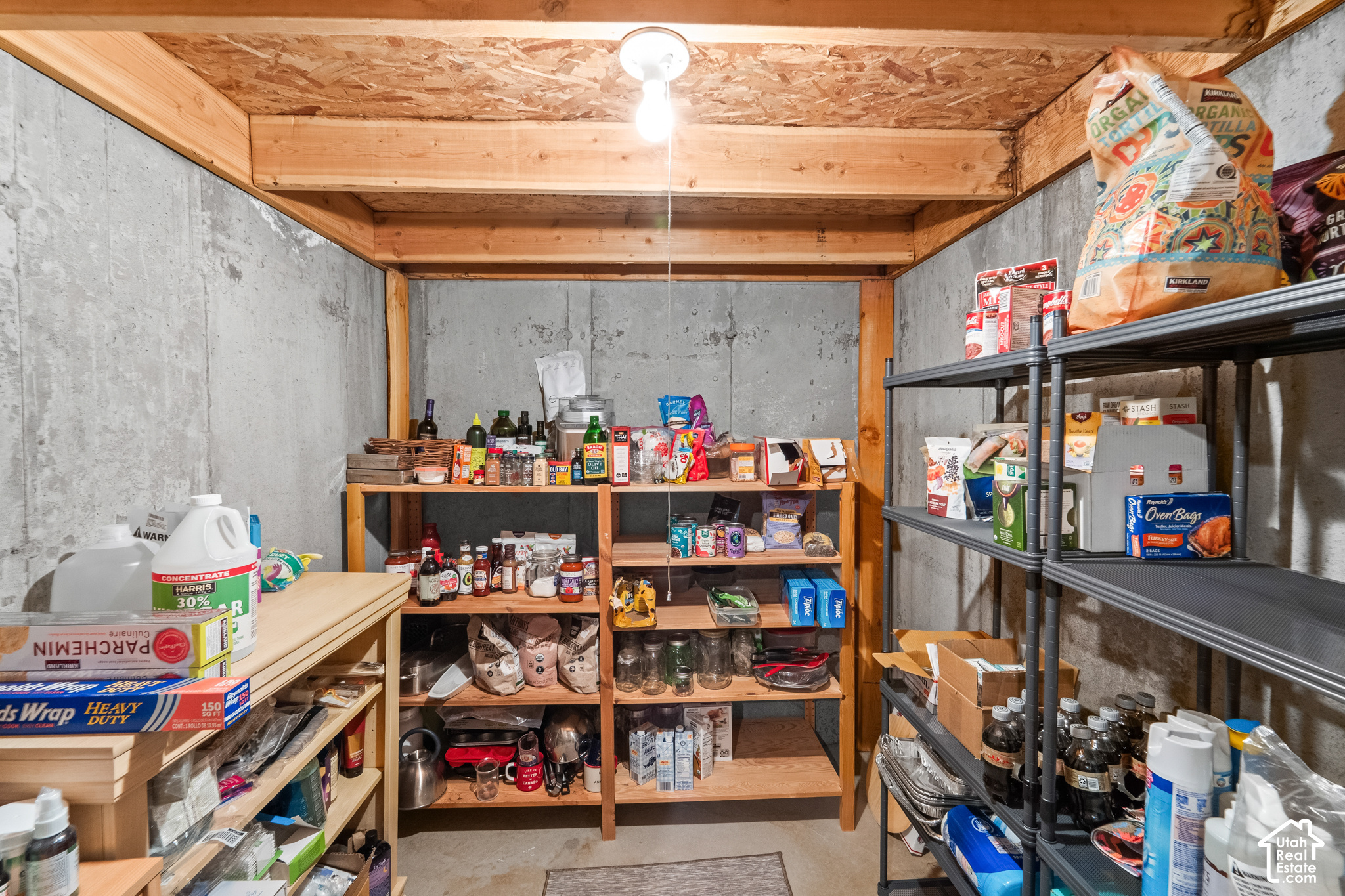 main property photo 39