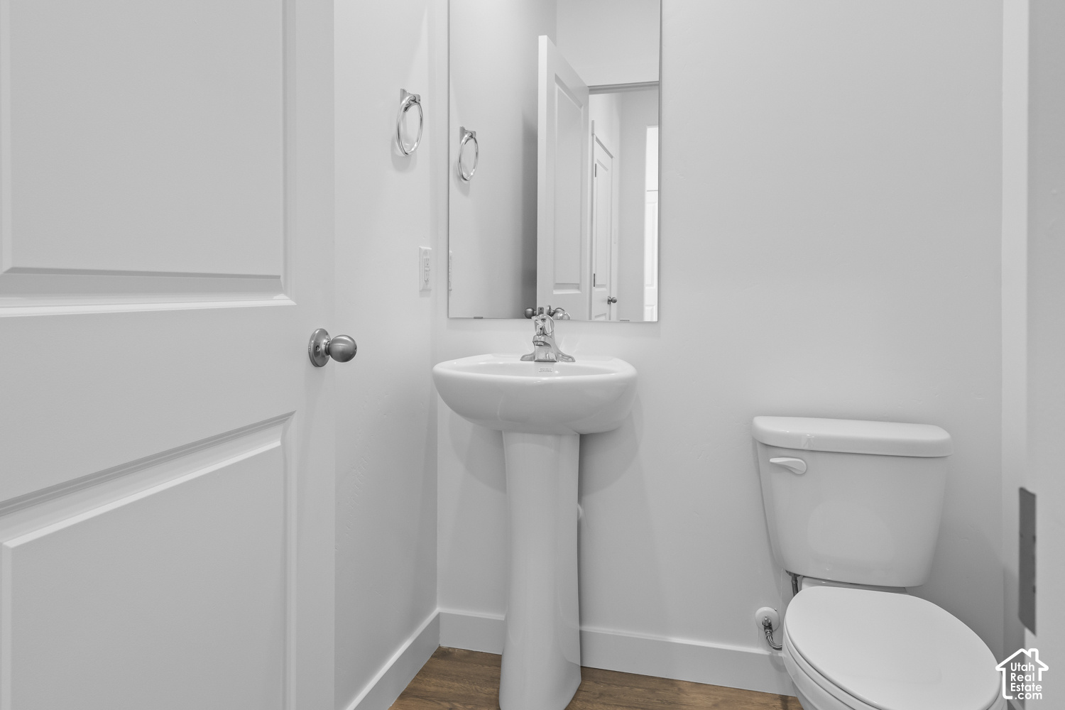 main property photo 4