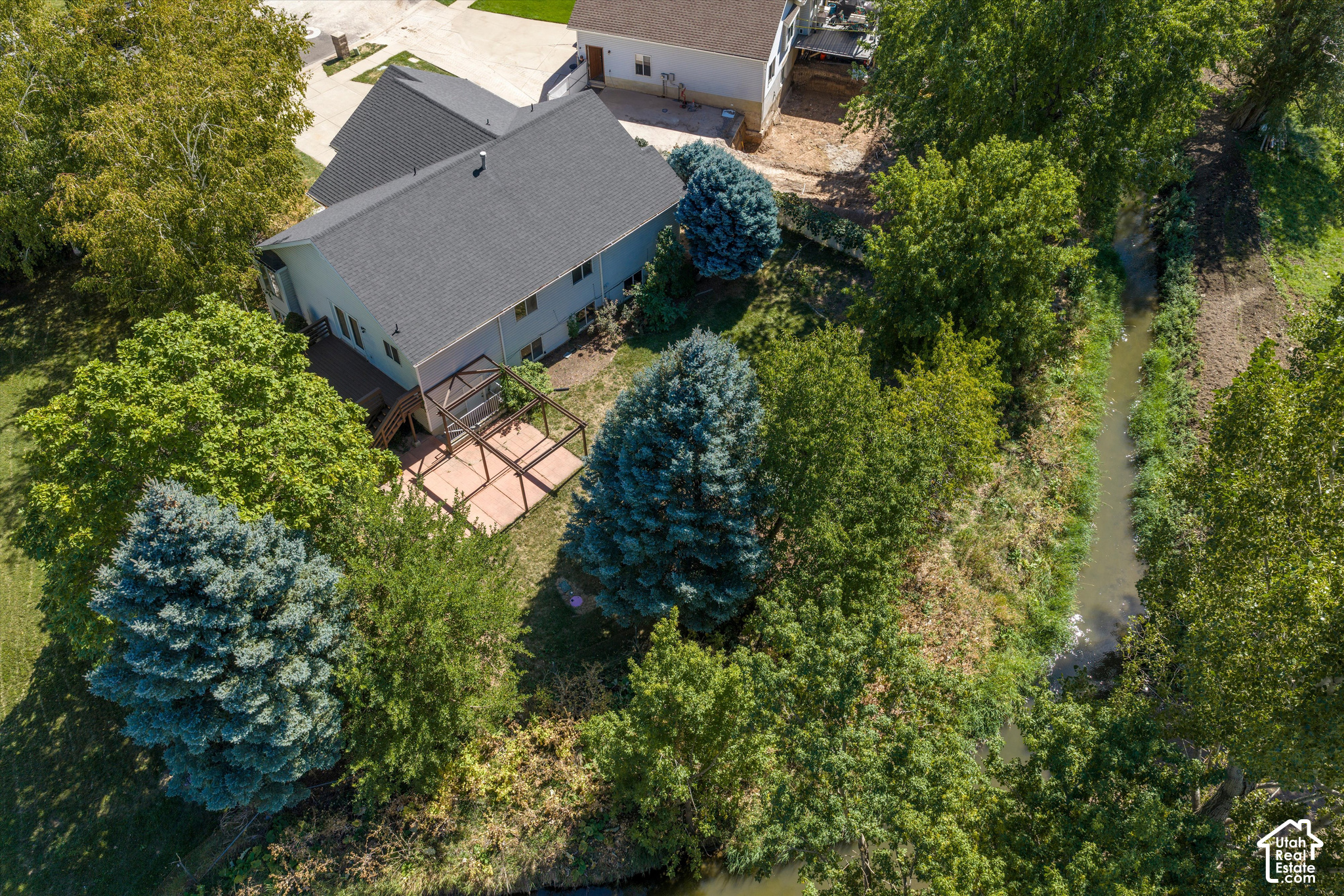 main property photo 64