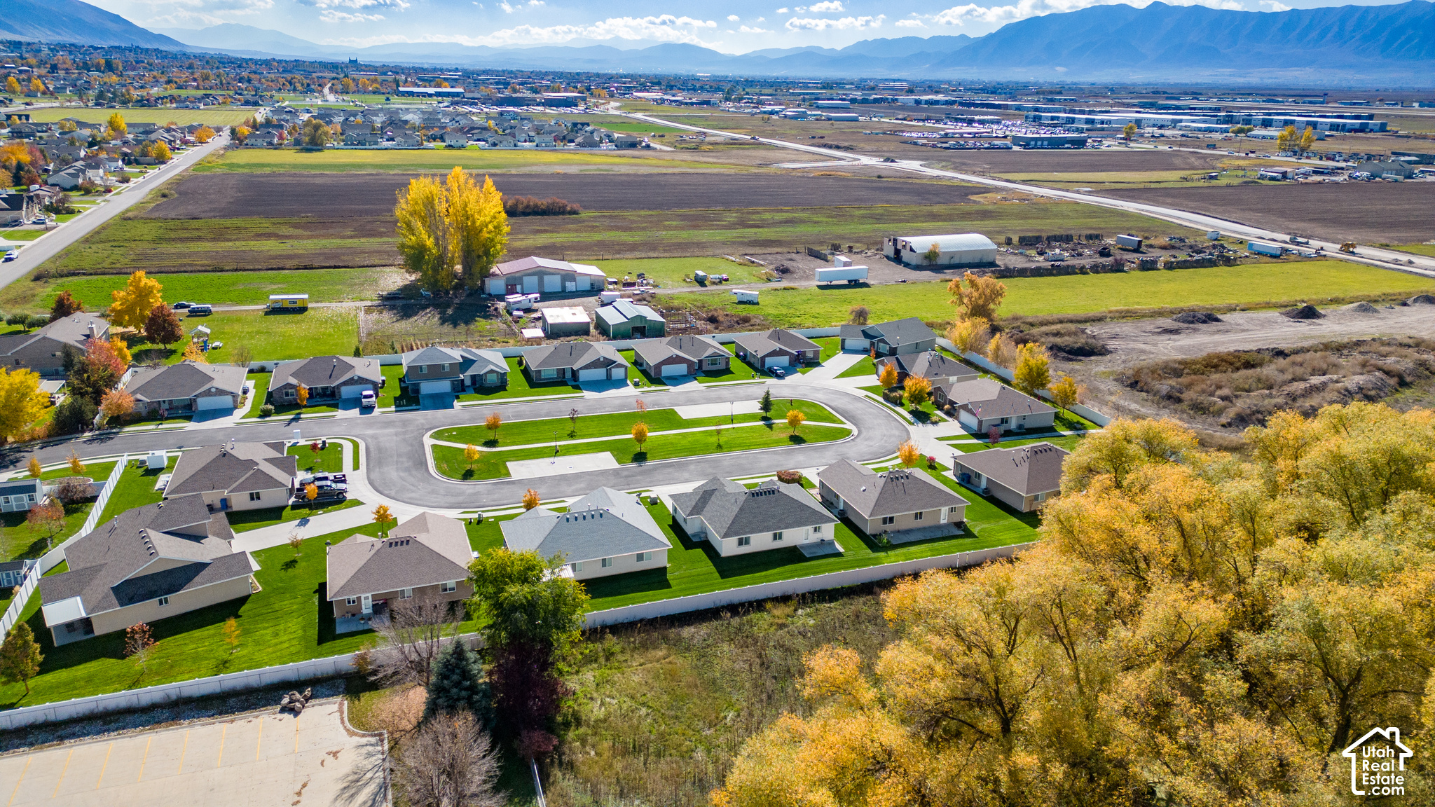 main property photo 42