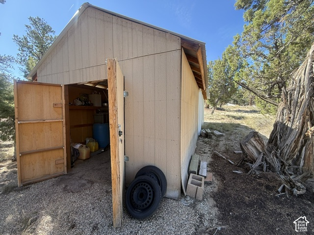 main property photo 38