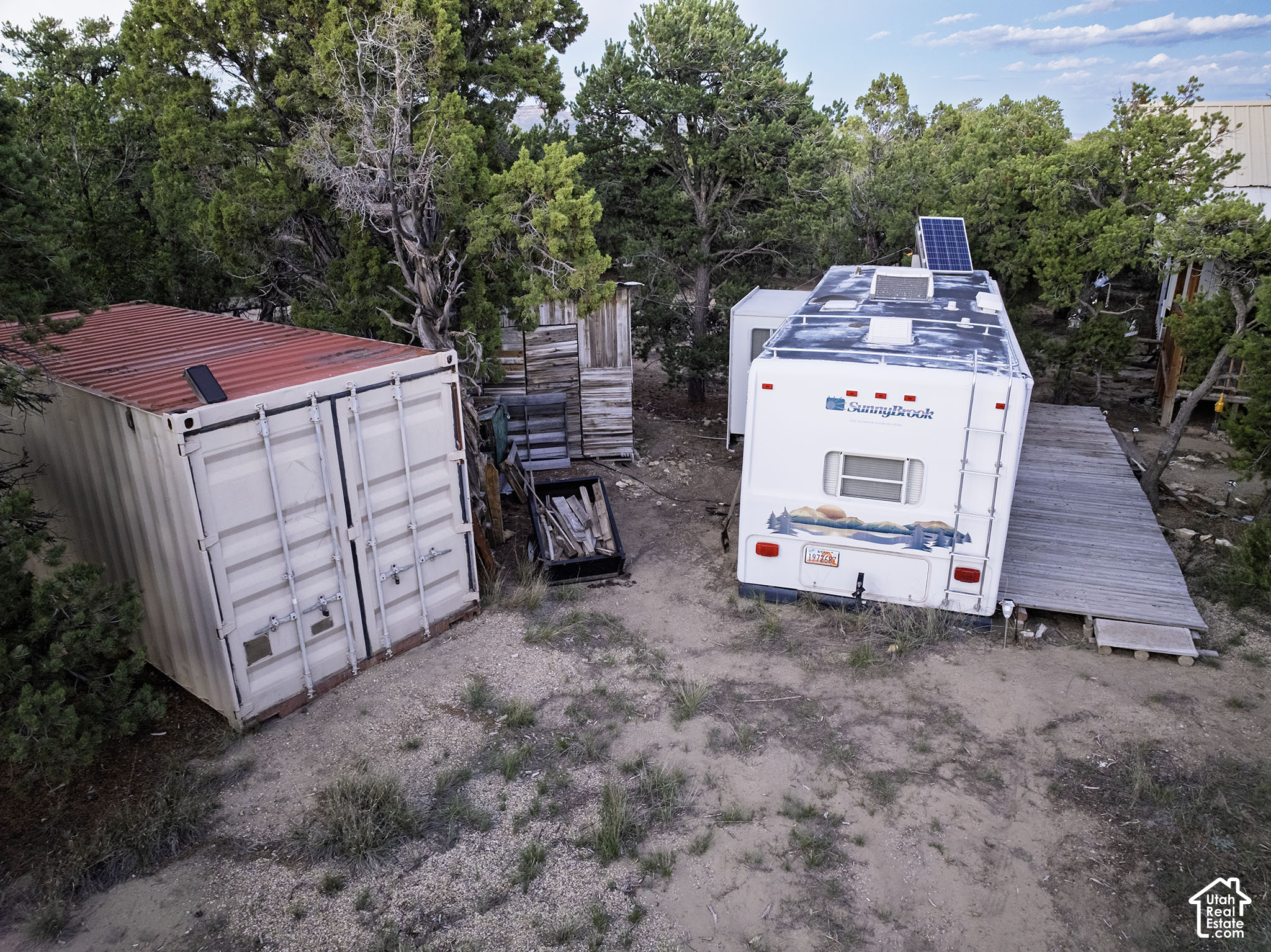 main property photo 95