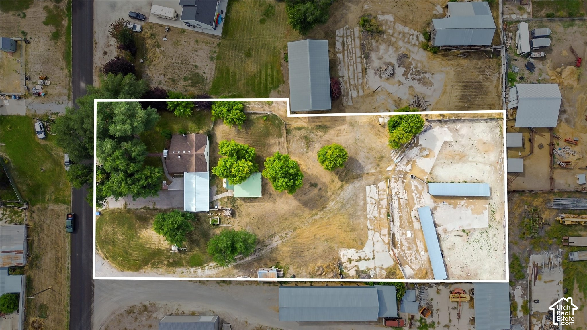 main property photo 42