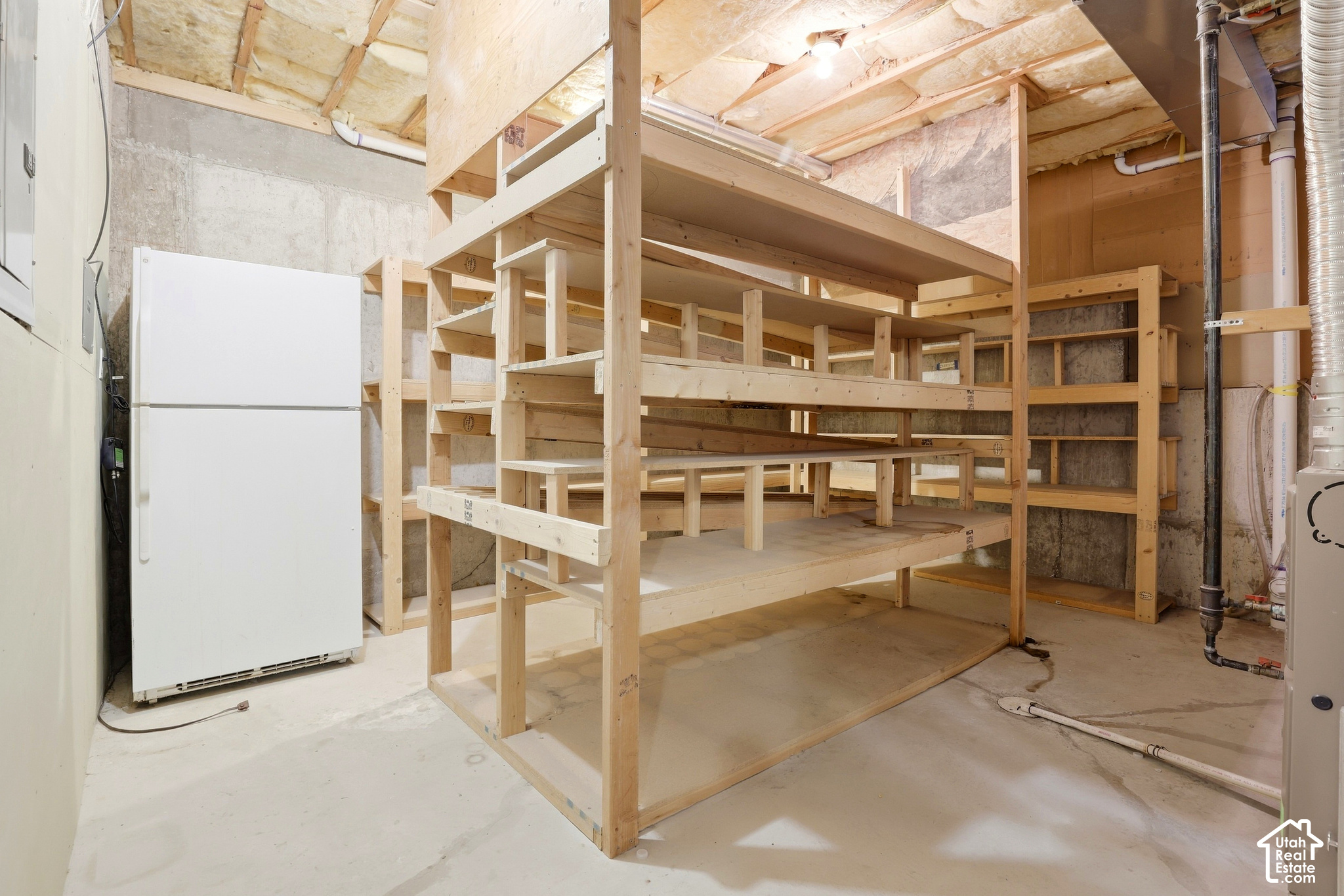 main property photo 29