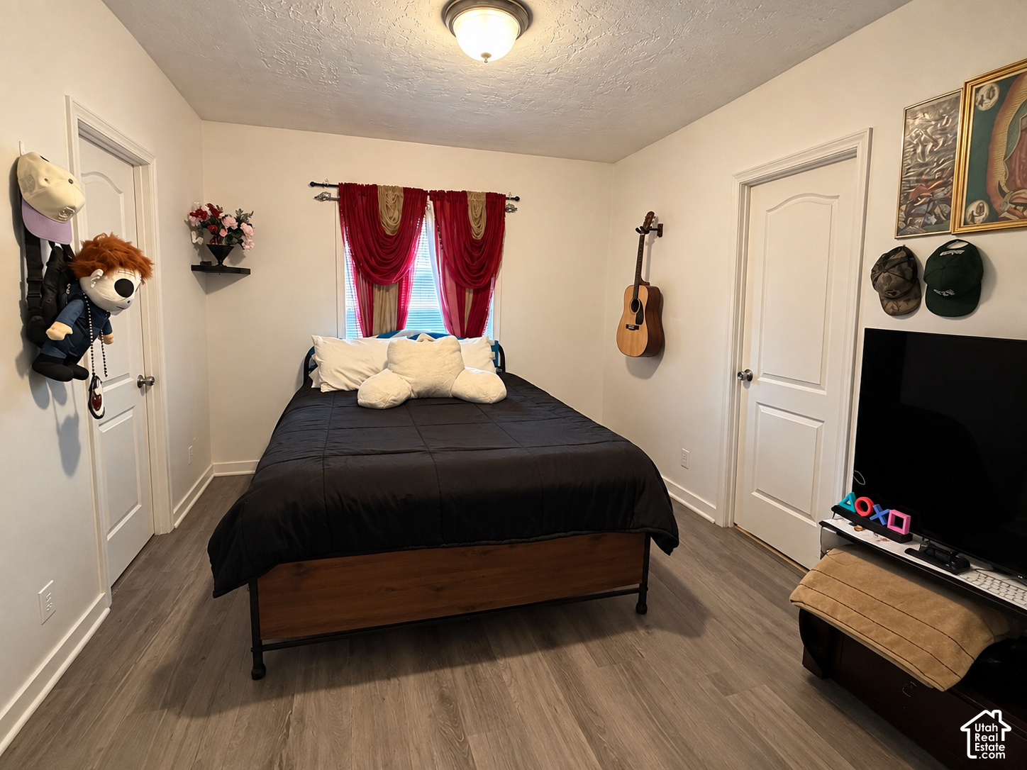 main property photo 5