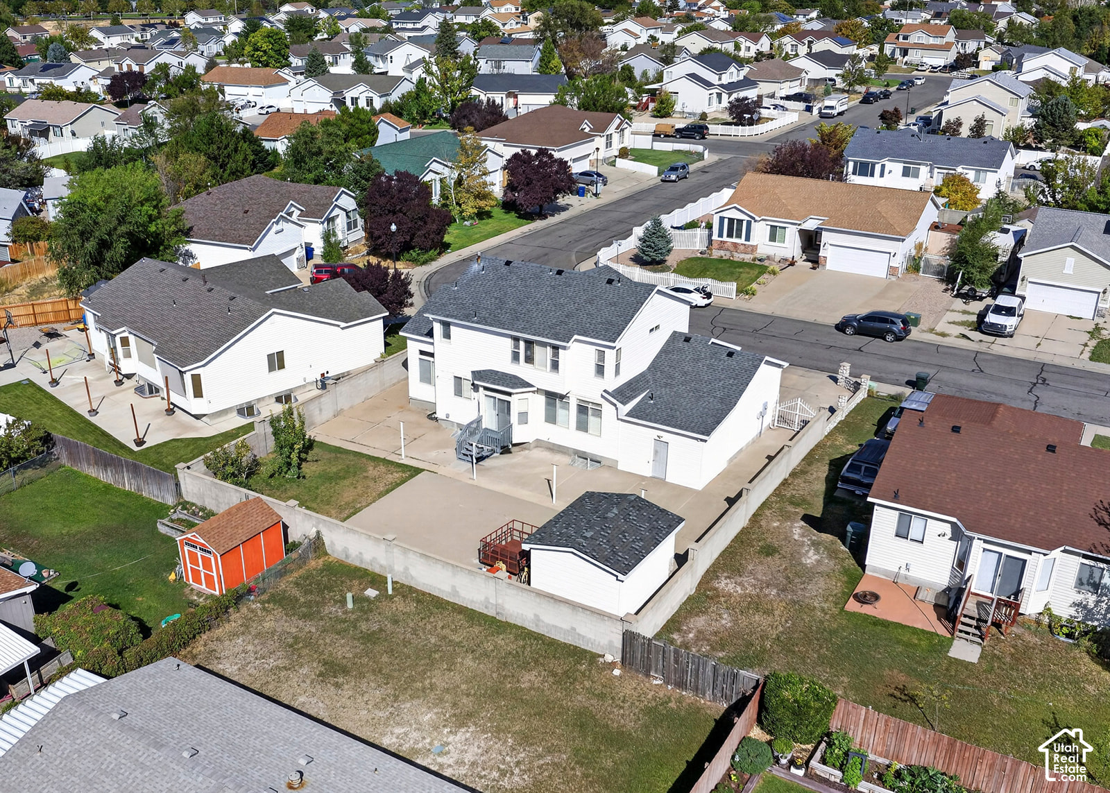 main property photo 42