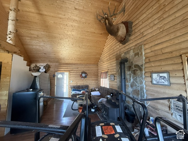 main property photo 5