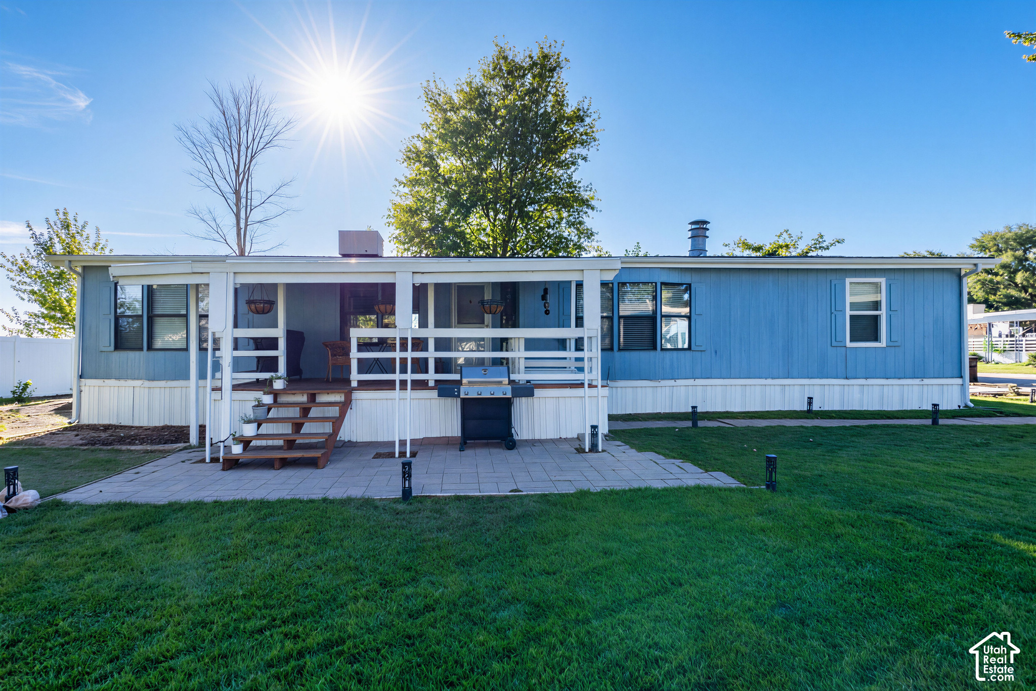 main property photo 15