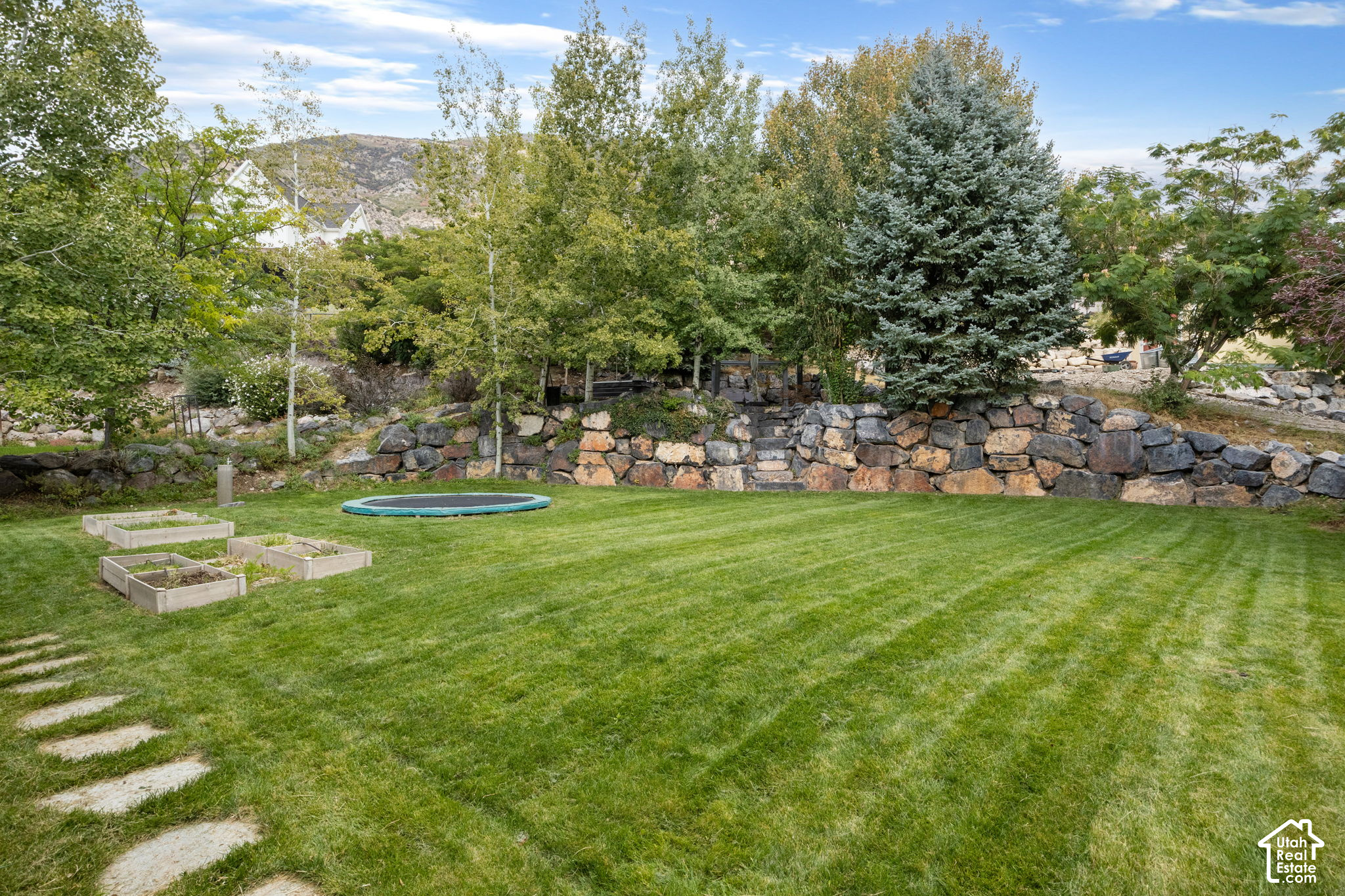 main property photo 58