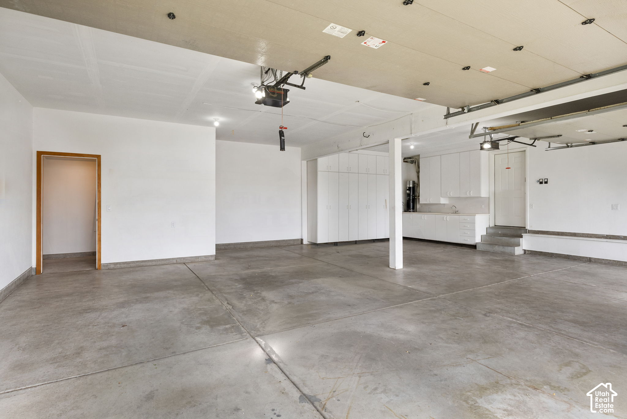 main property photo 59