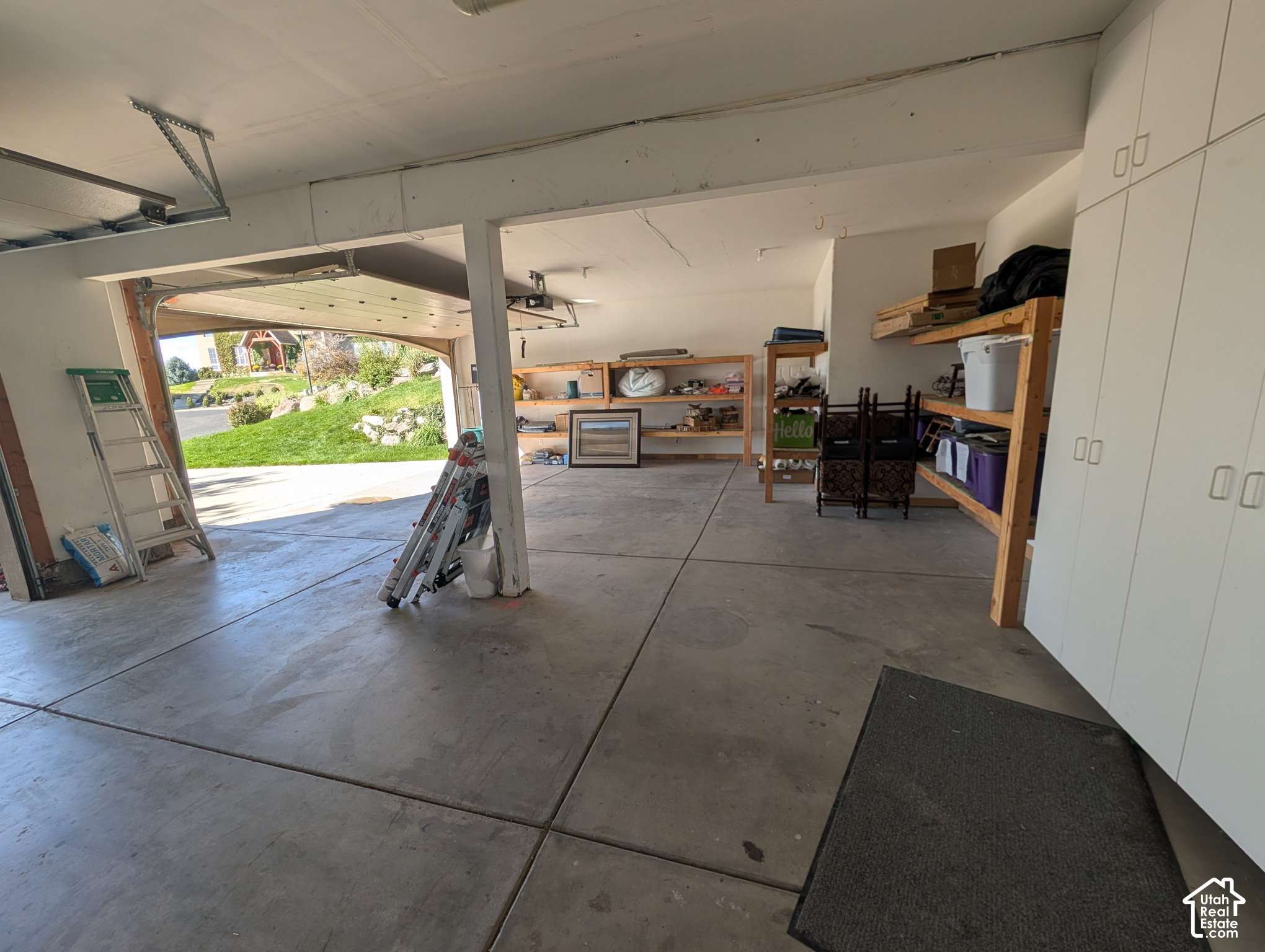 main property photo 60