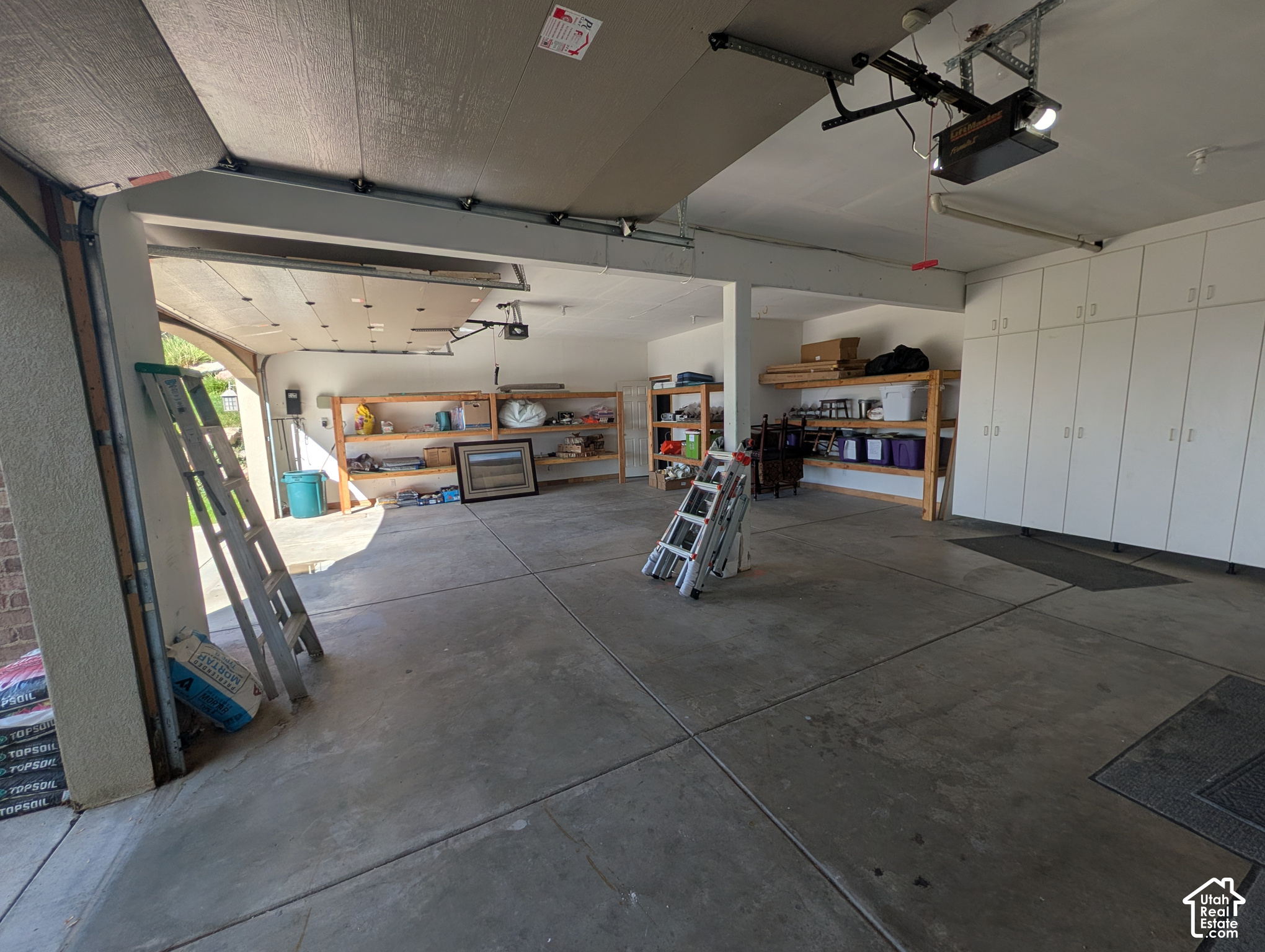 main property photo 61