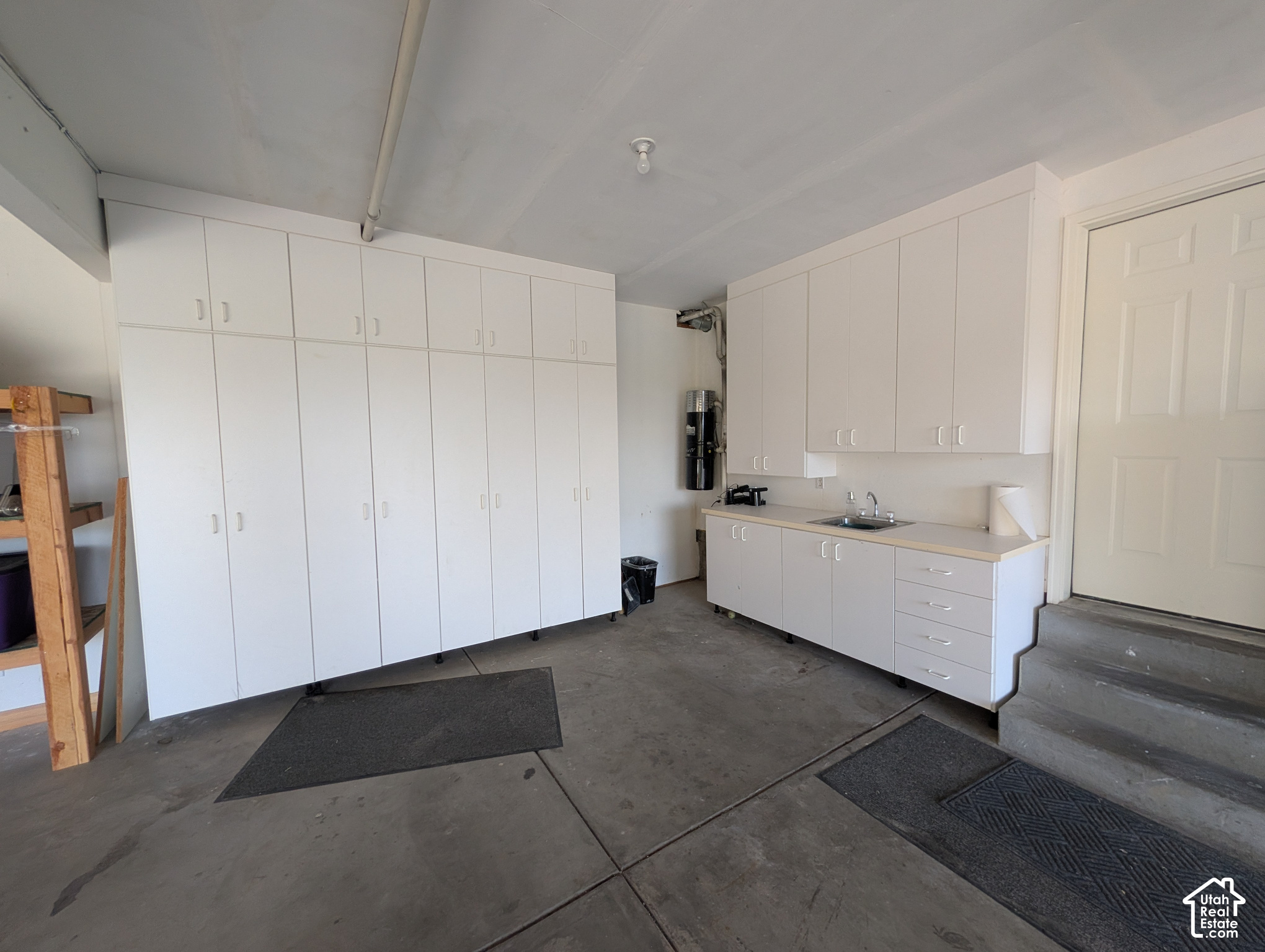 main property photo 64