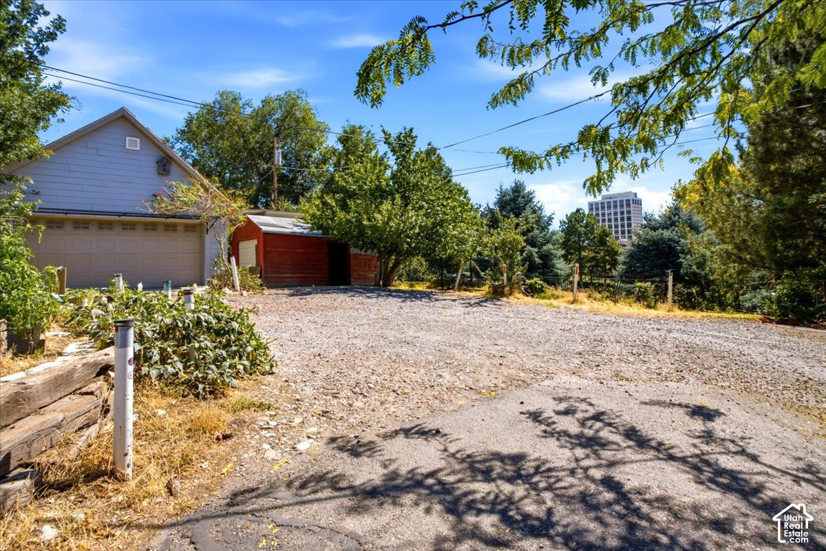 main property photo 52