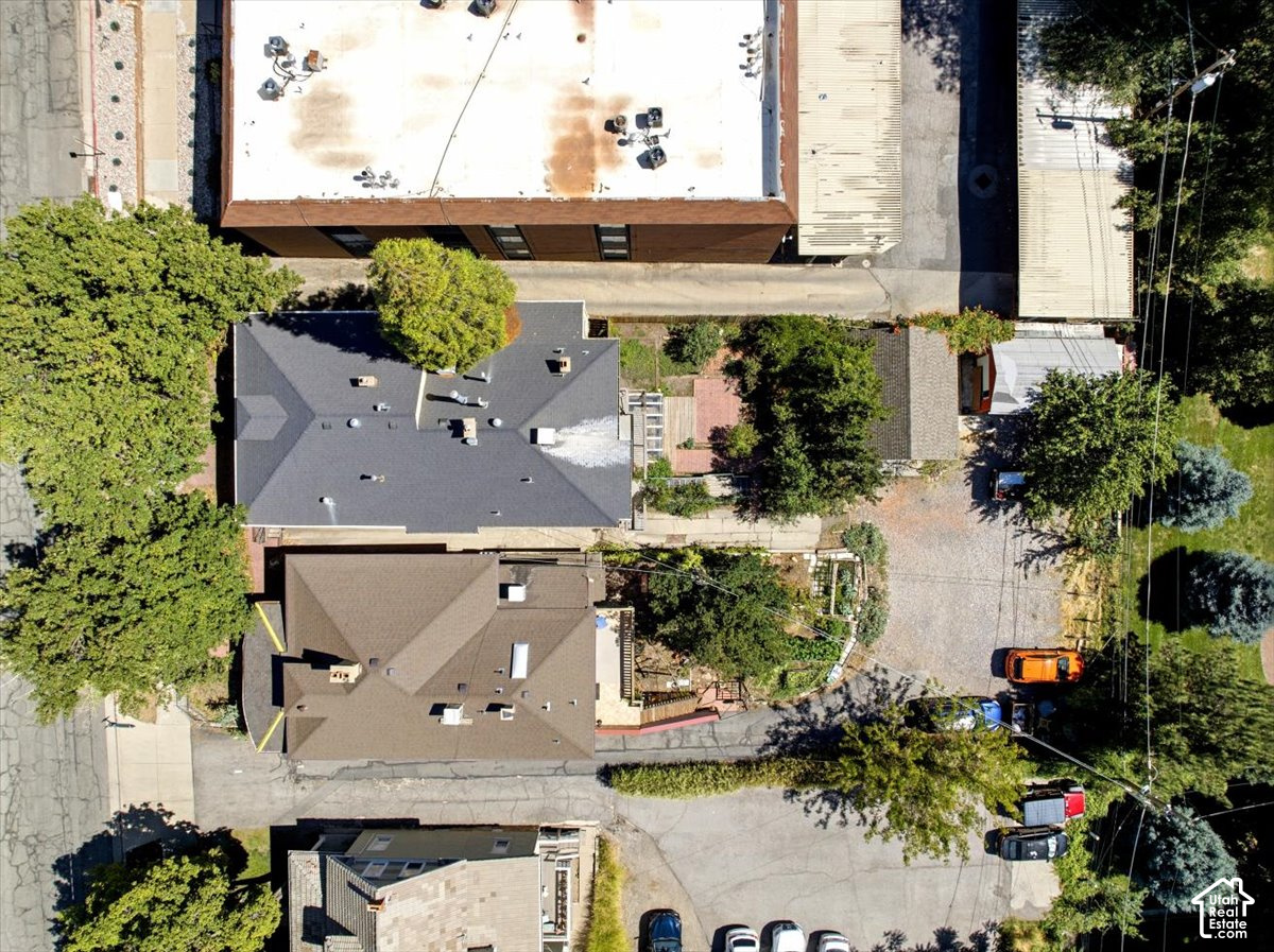 main property photo 64