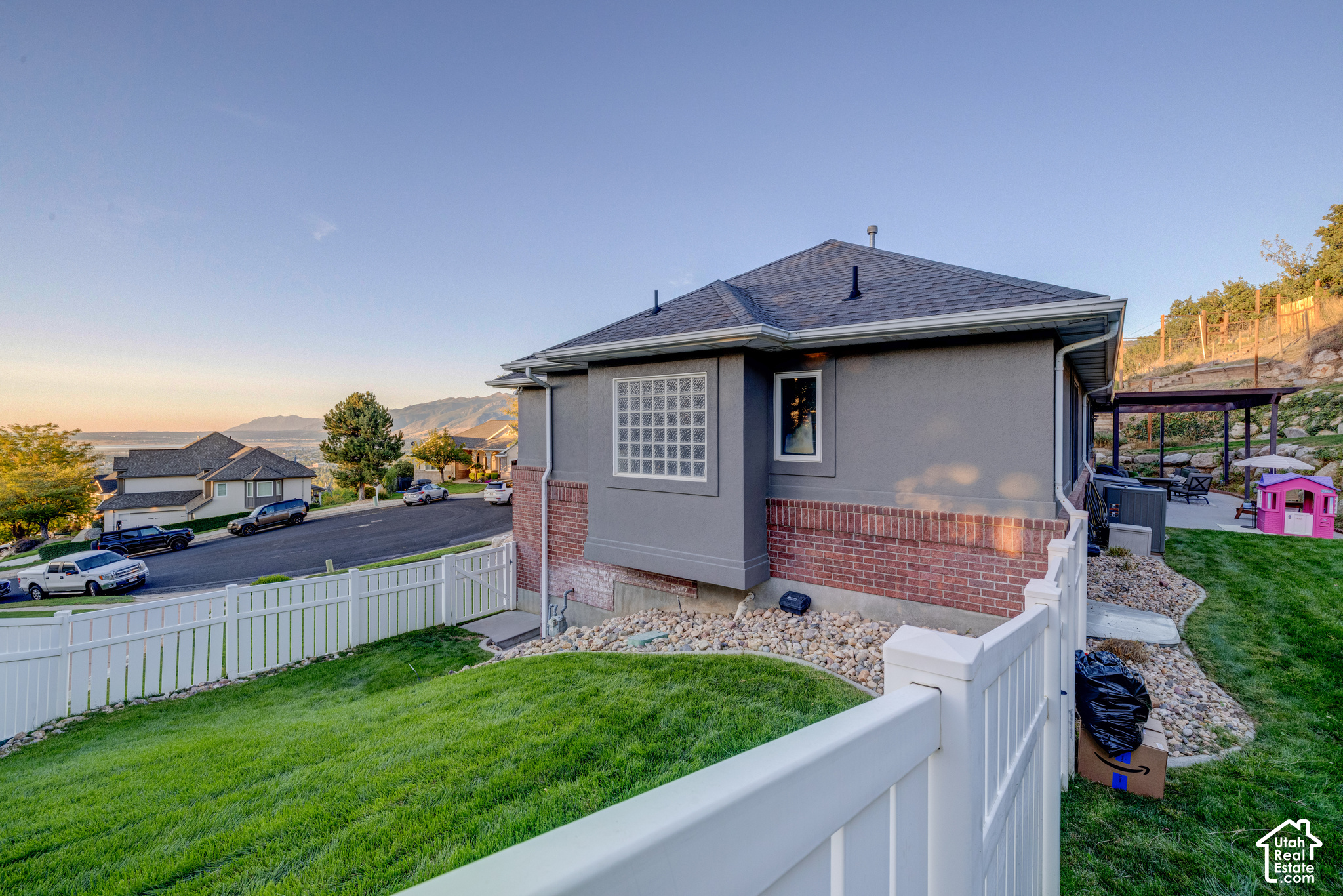 main property photo 48