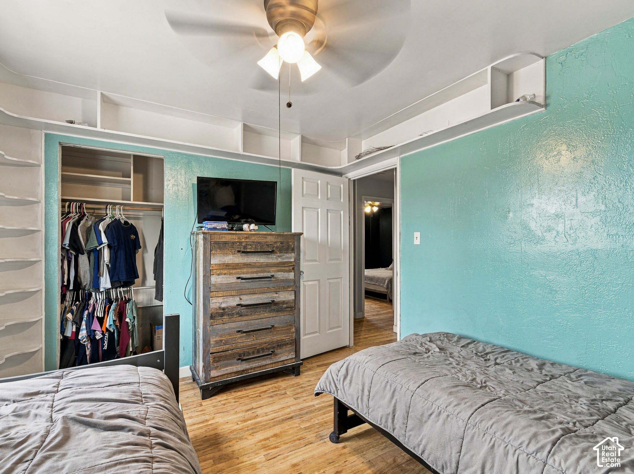 main property photo 20