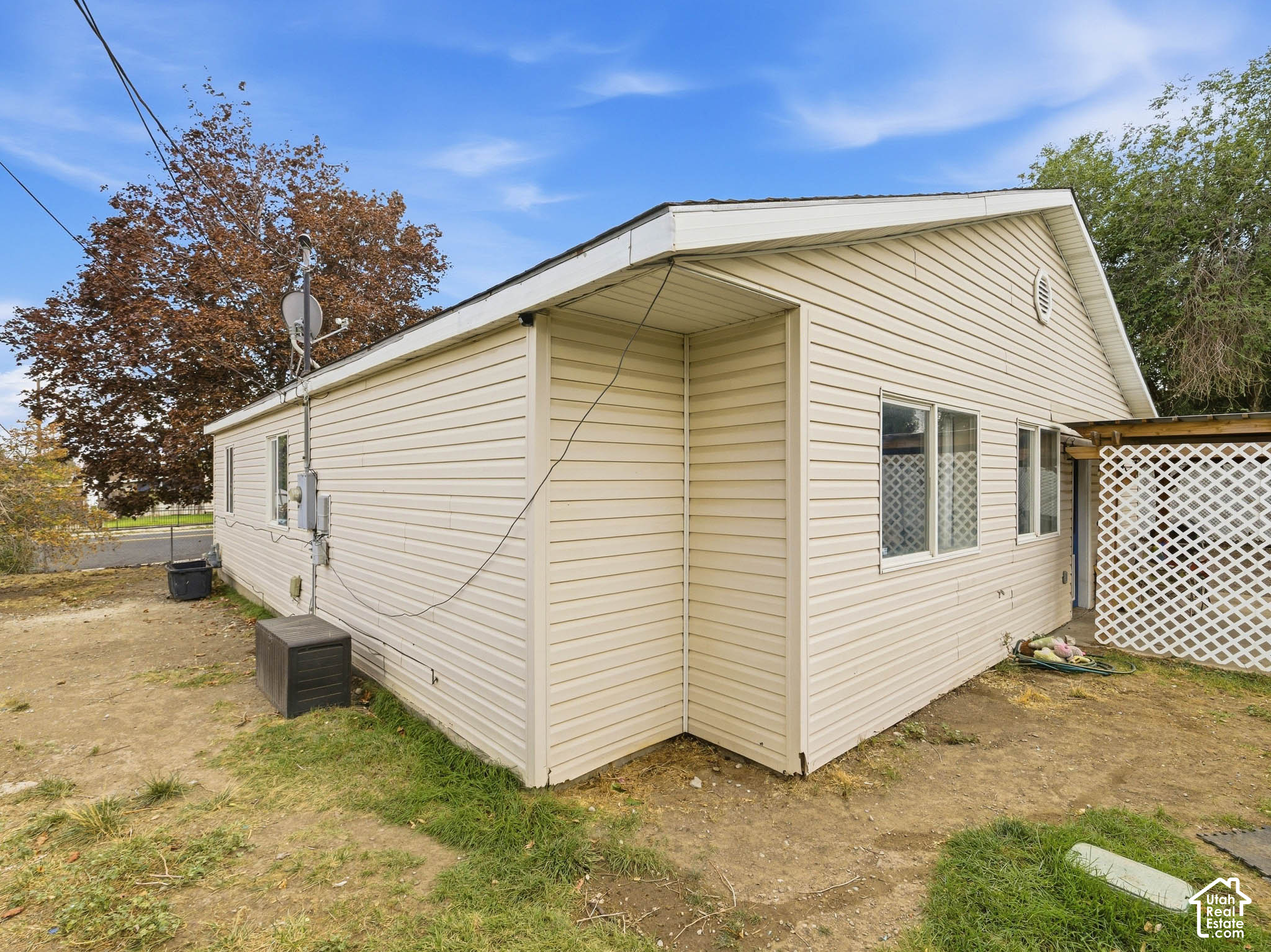 main property photo 26
