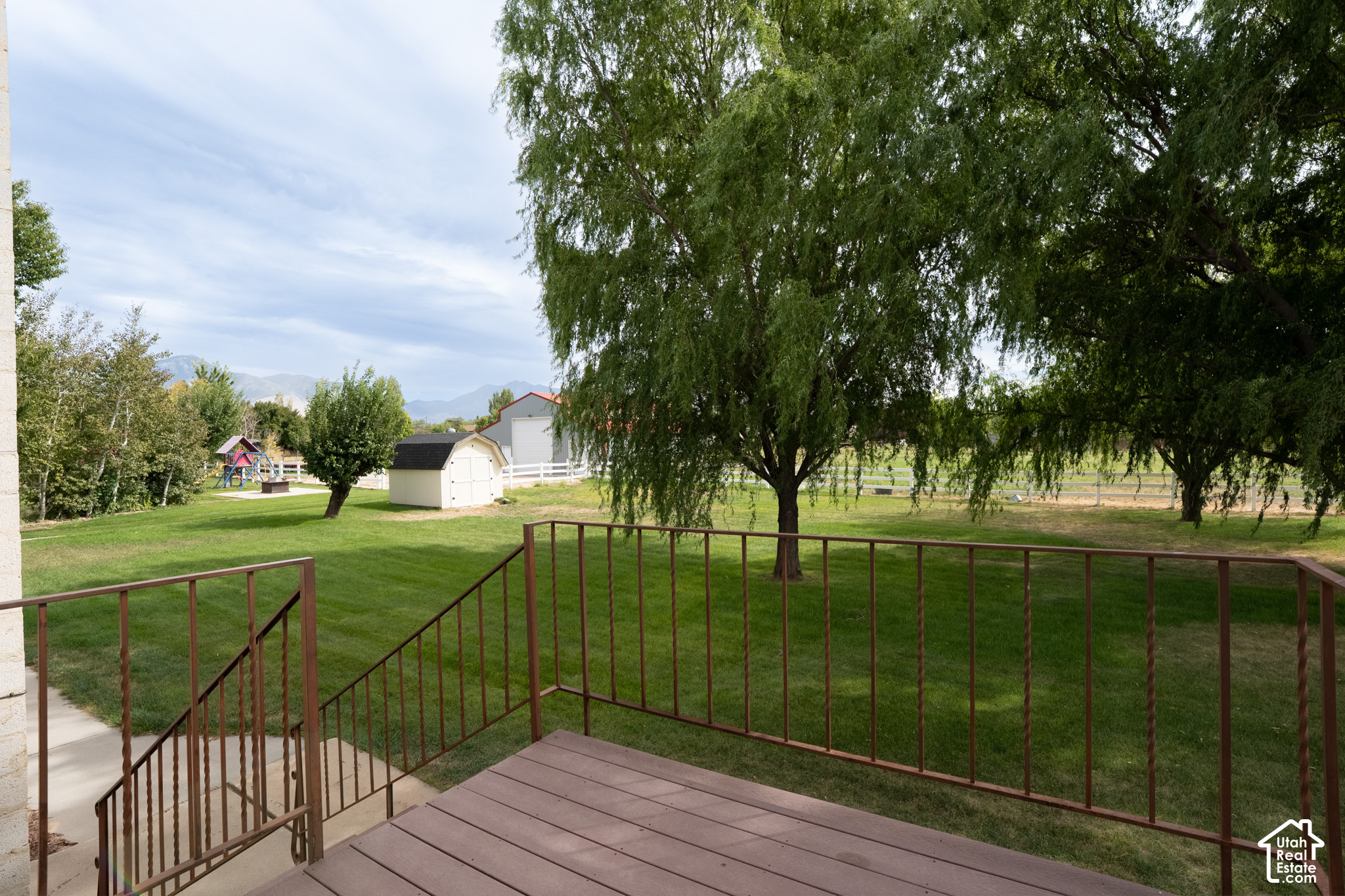 main property photo 39
