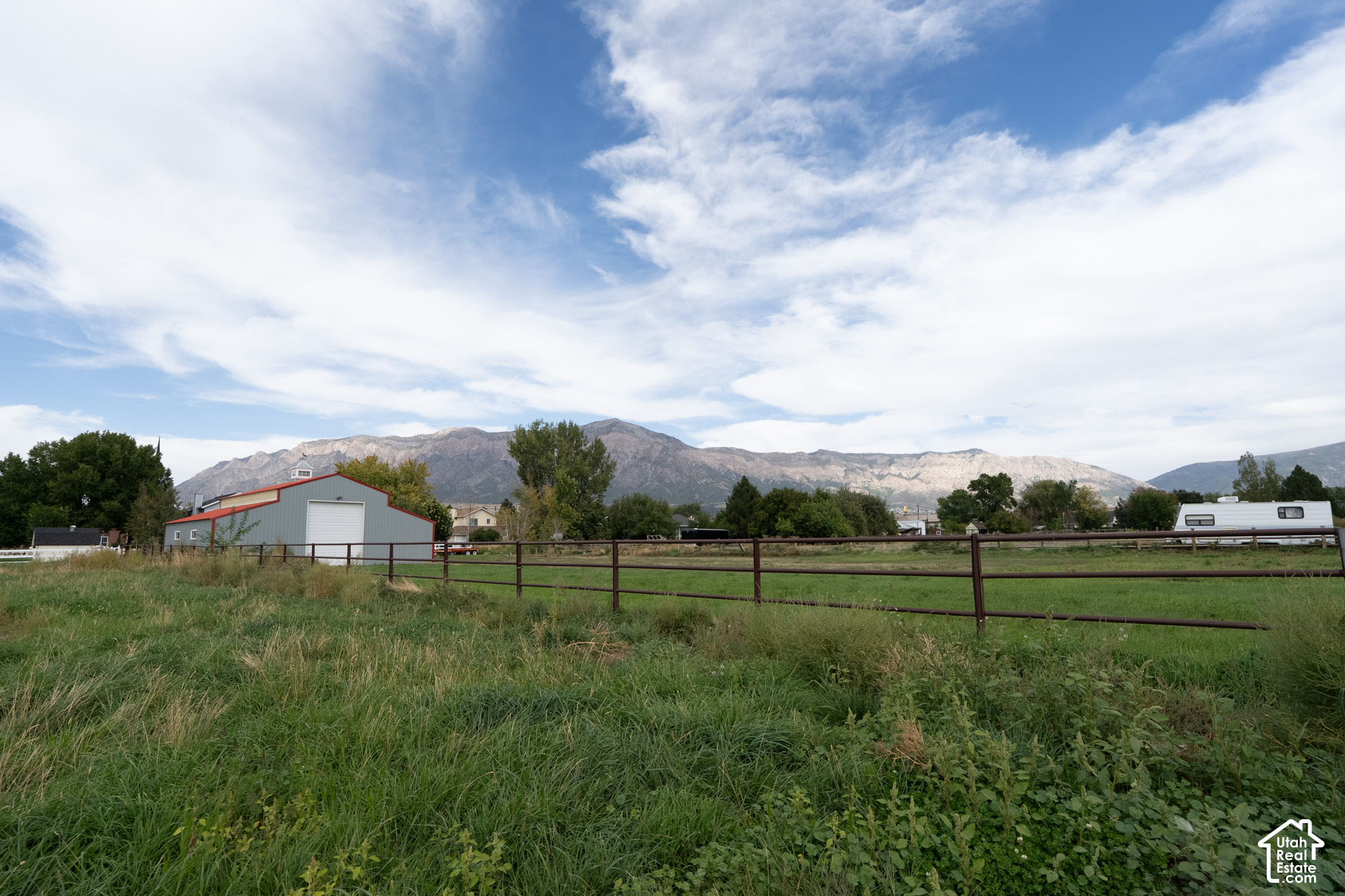 main property photo 50
