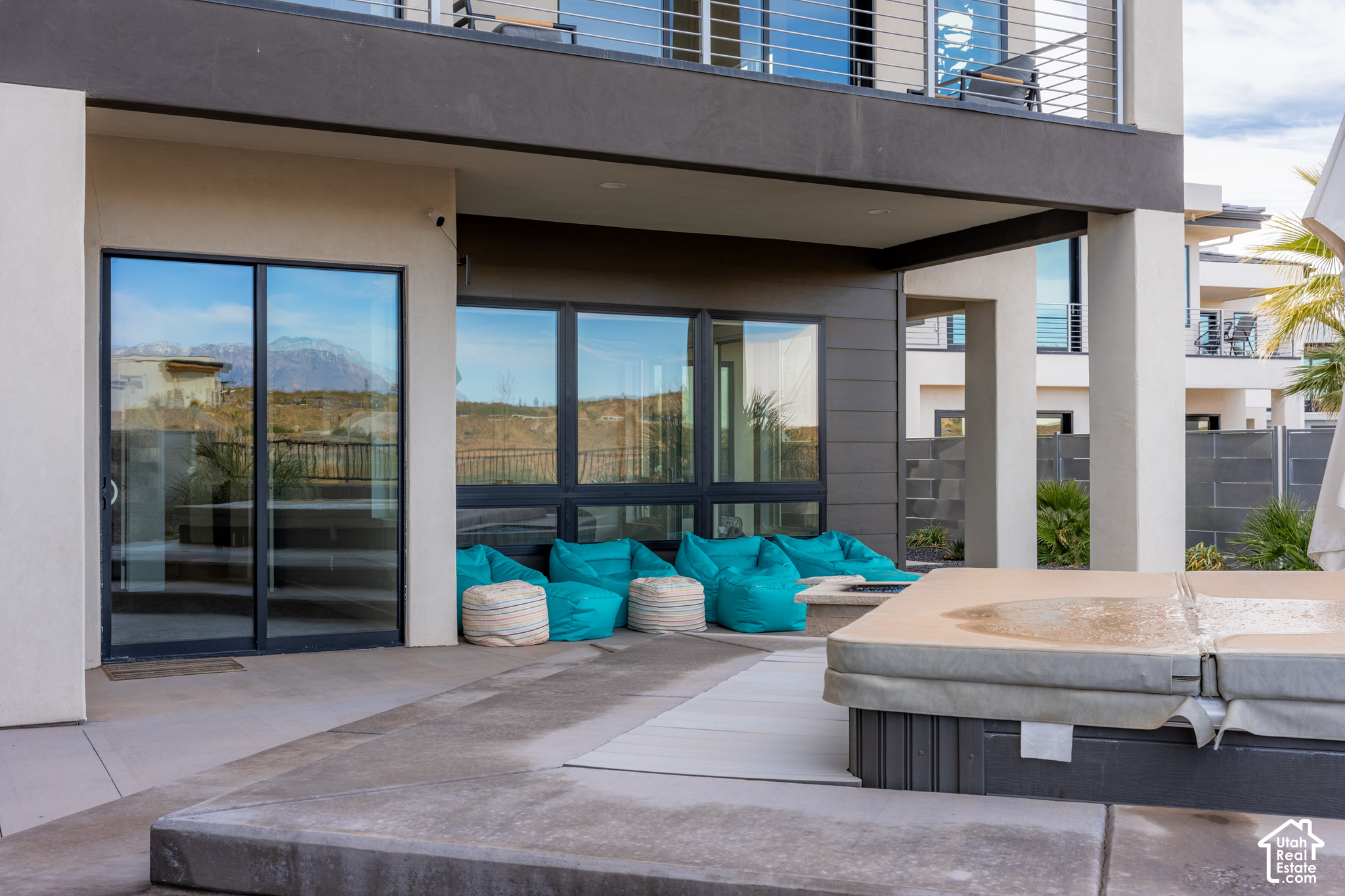 main property photo 44