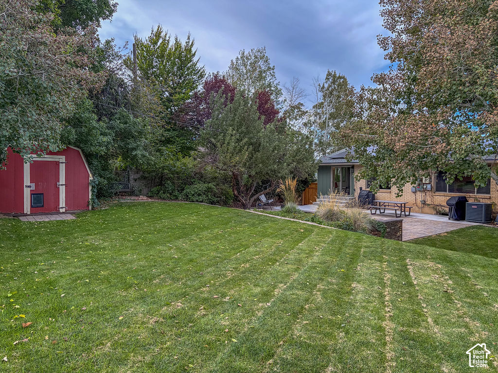 main property photo 32