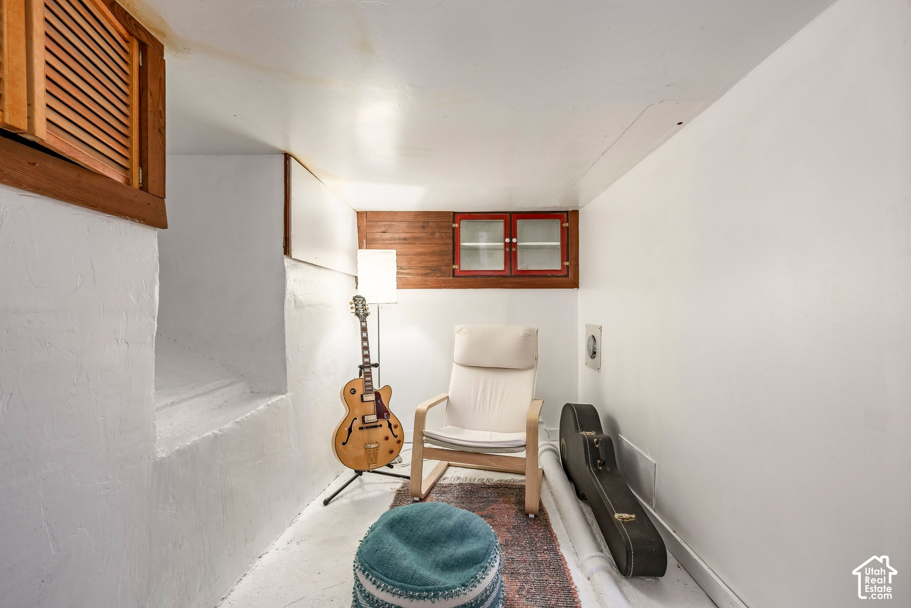 property viewer photo 25