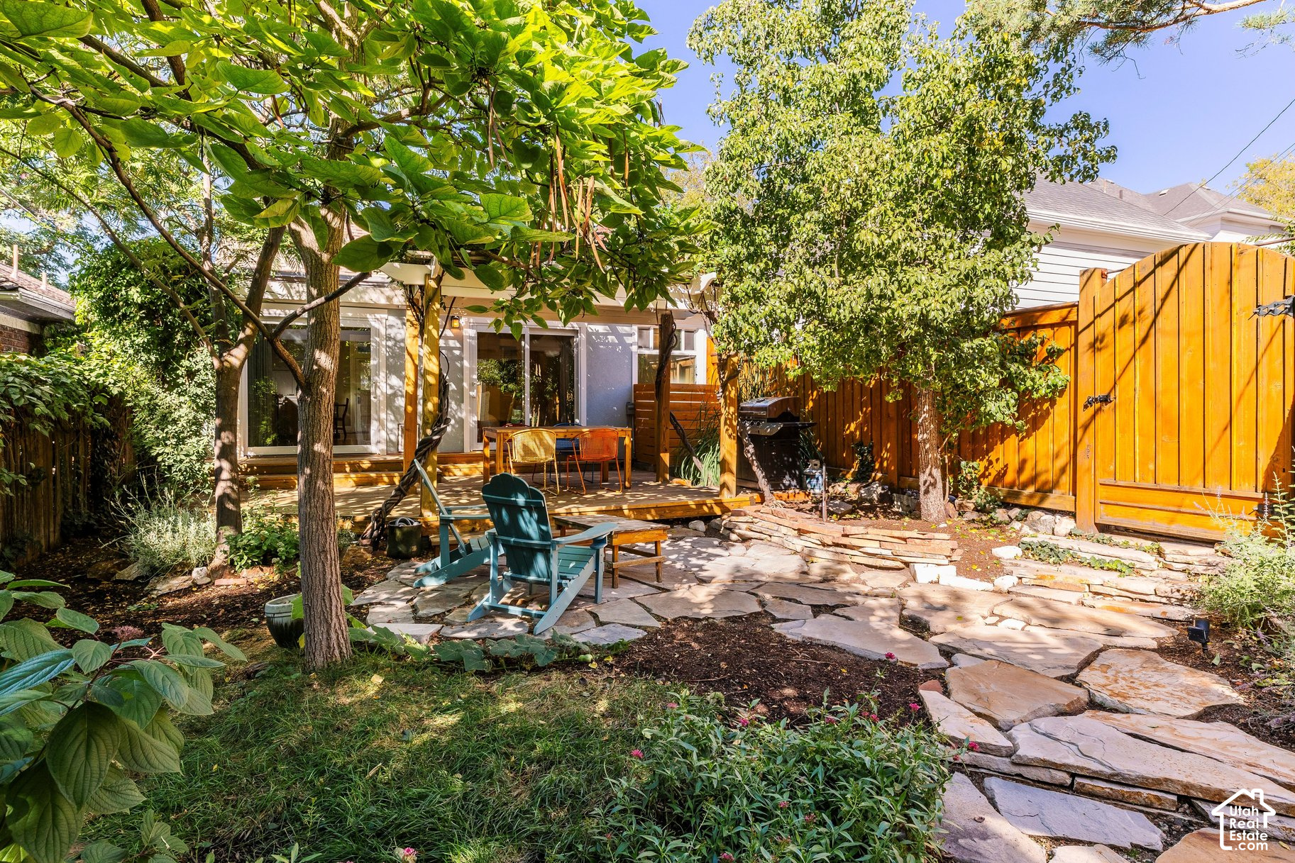 property viewer photo 43