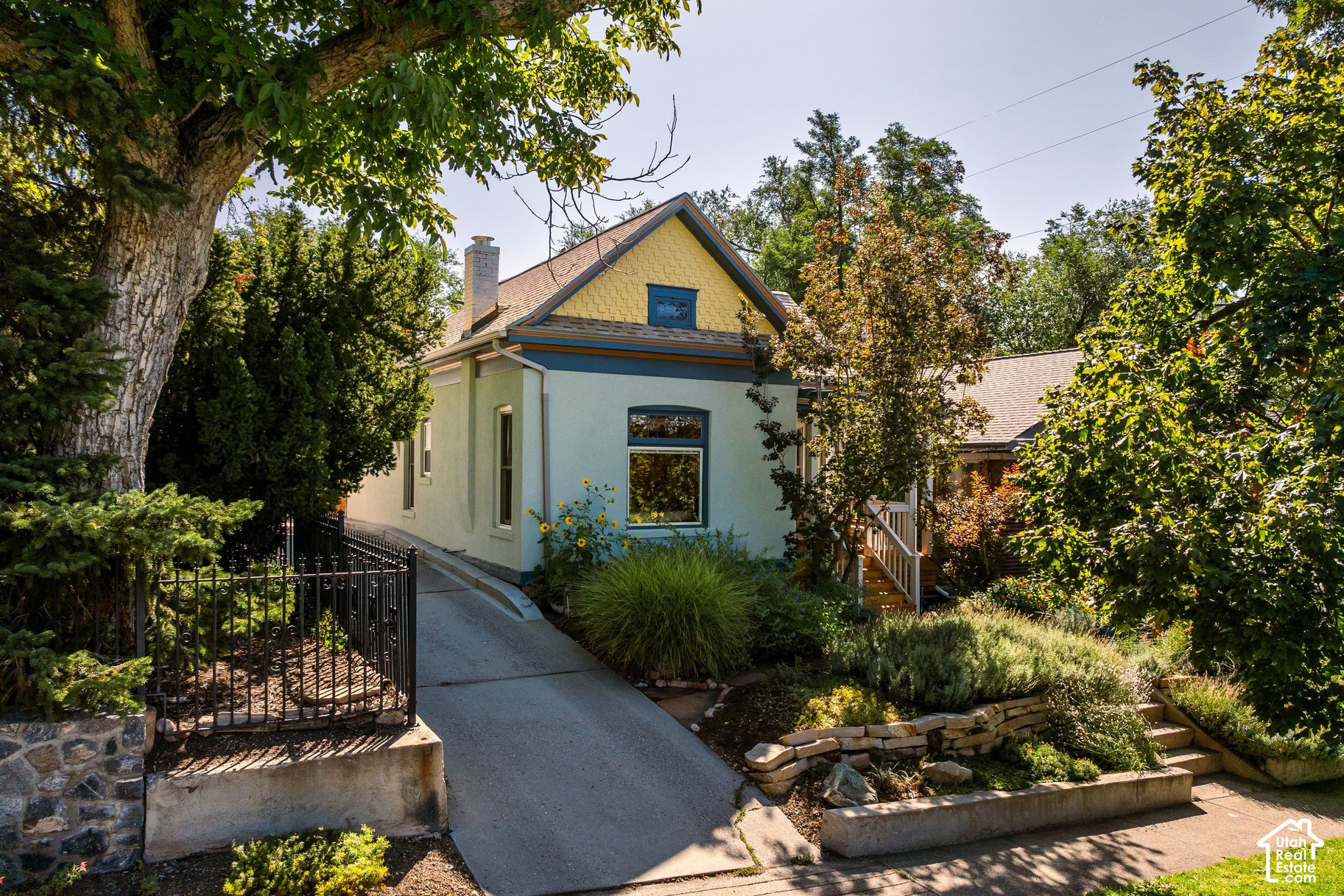 property viewer photo 47