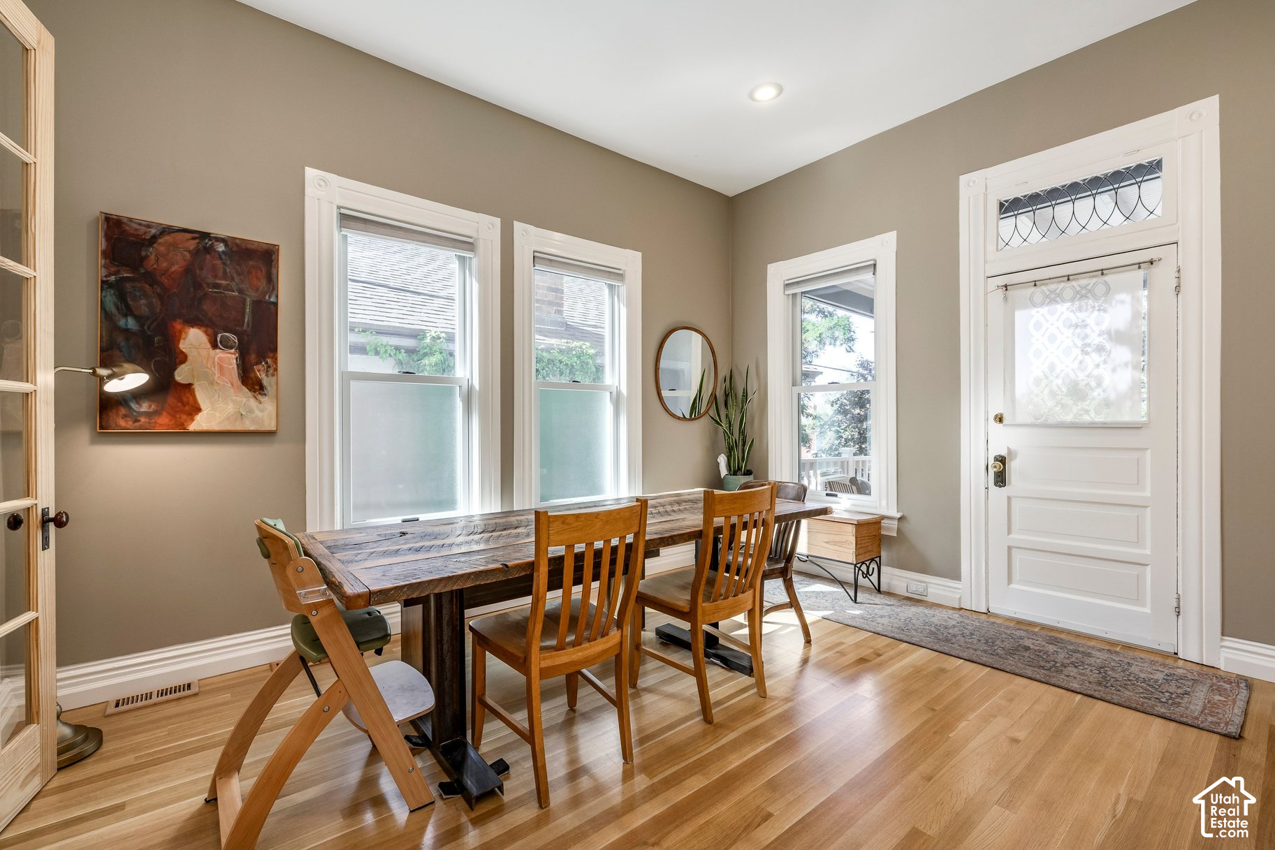 property viewer photo 8