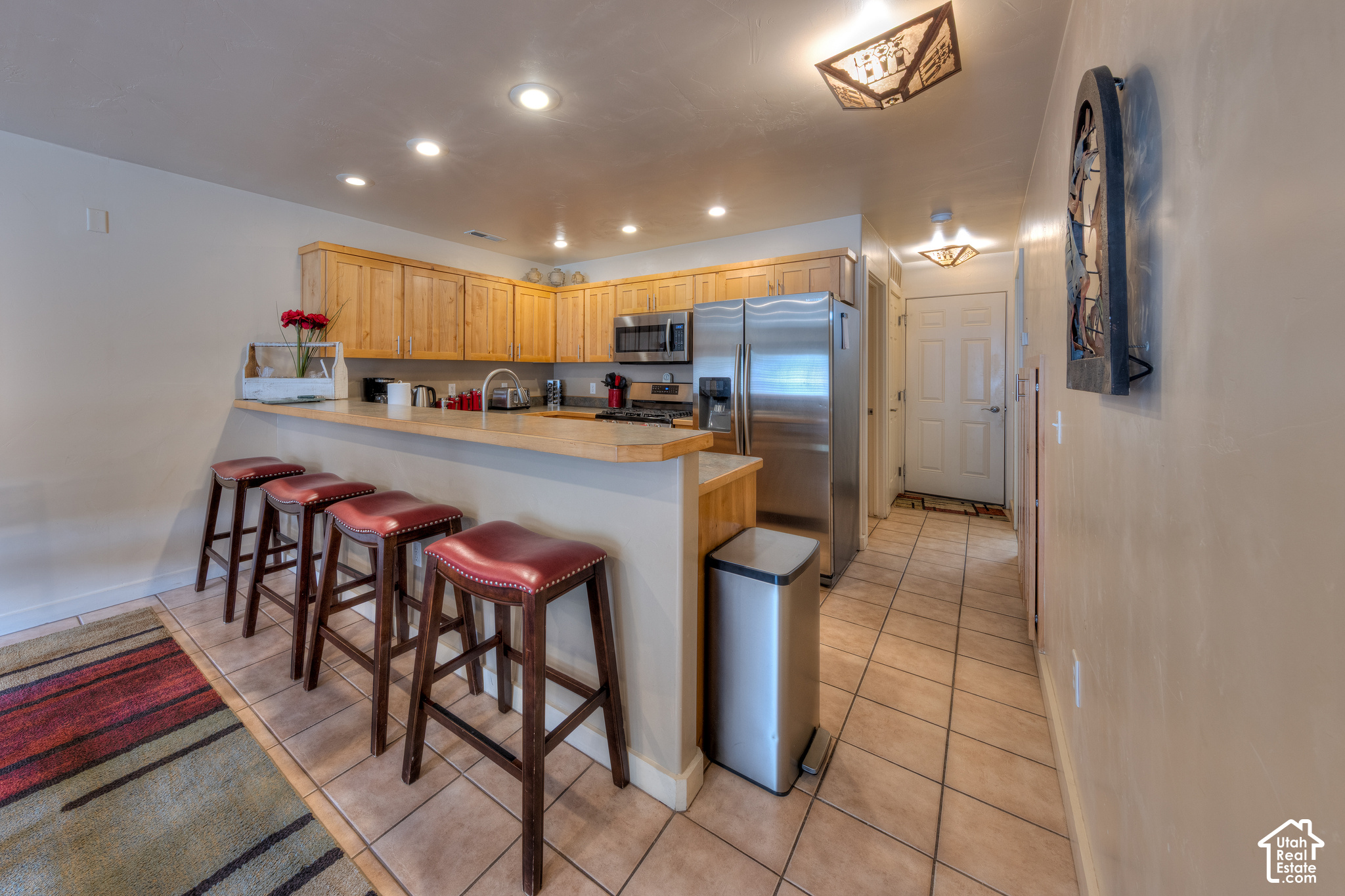 main property photo 12