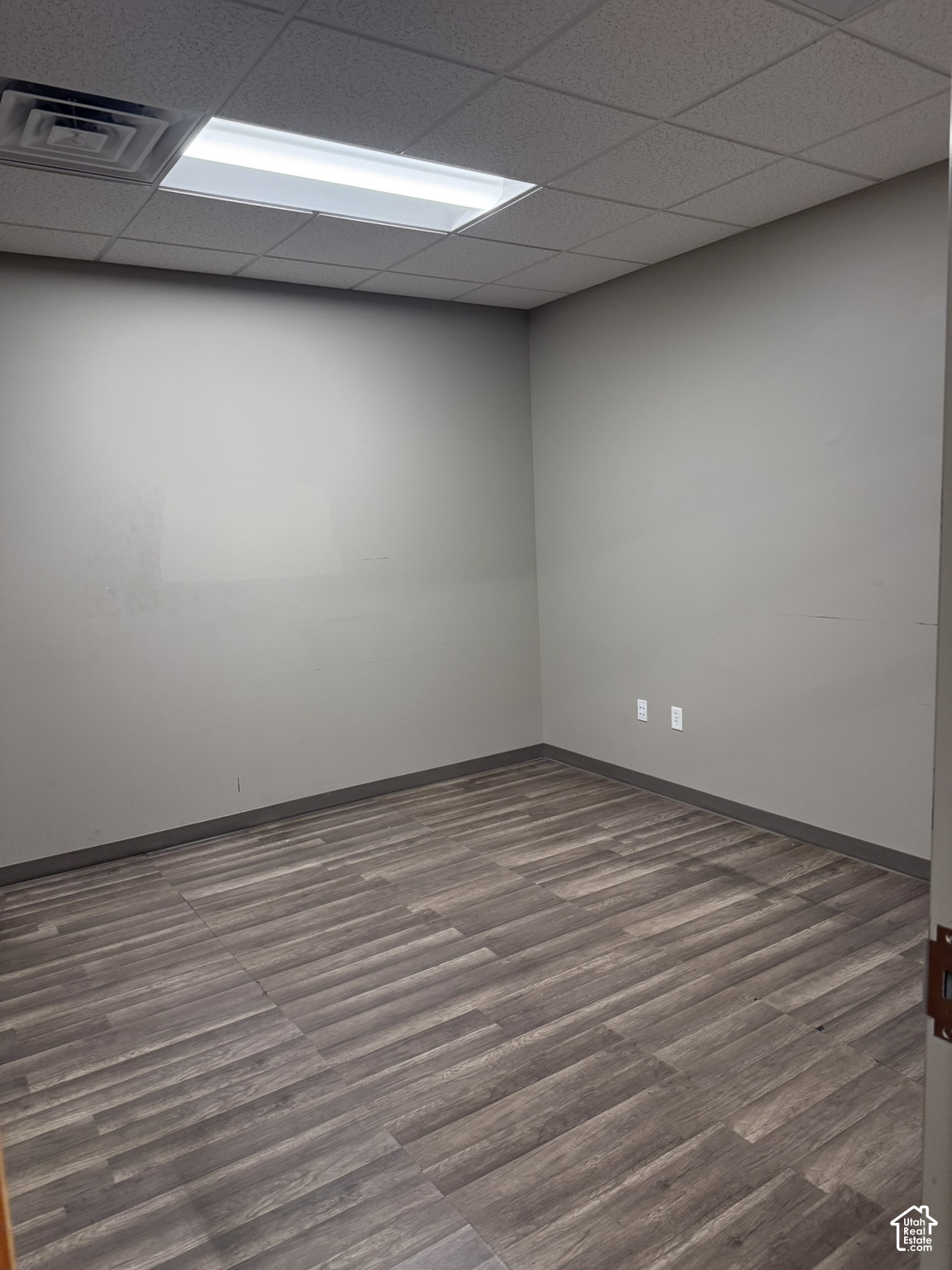 property viewer photo 2